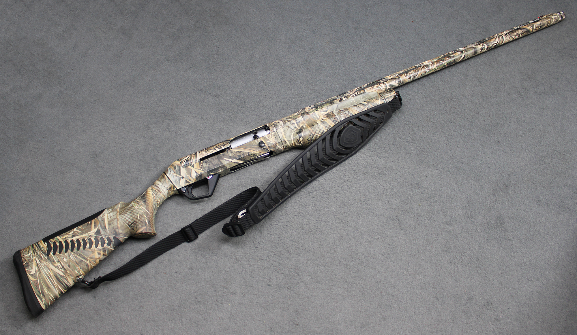 Image of Benelli ~ Super Black Eagler ~ 12-Gauge