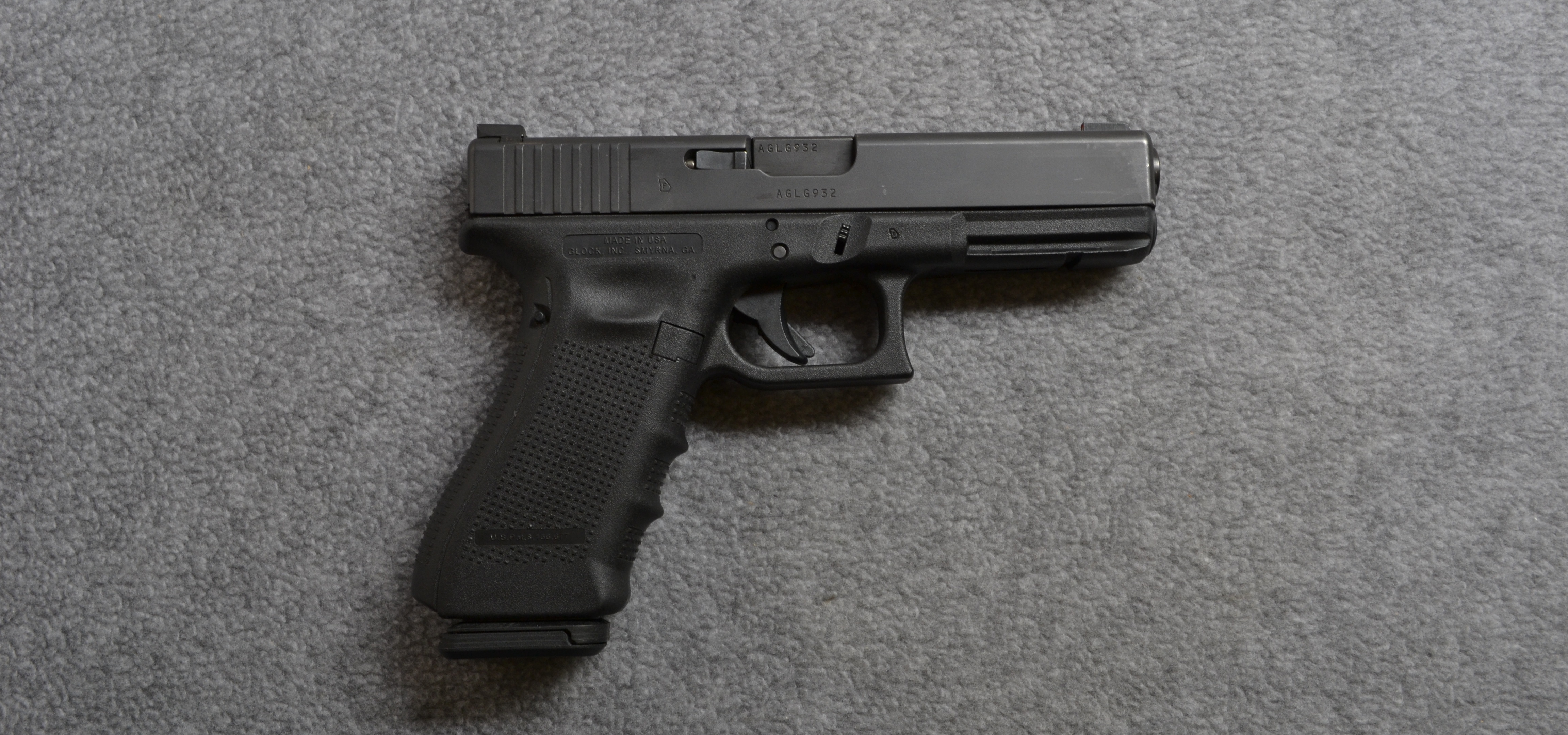 Image of Glock~17 GEN4~9MM