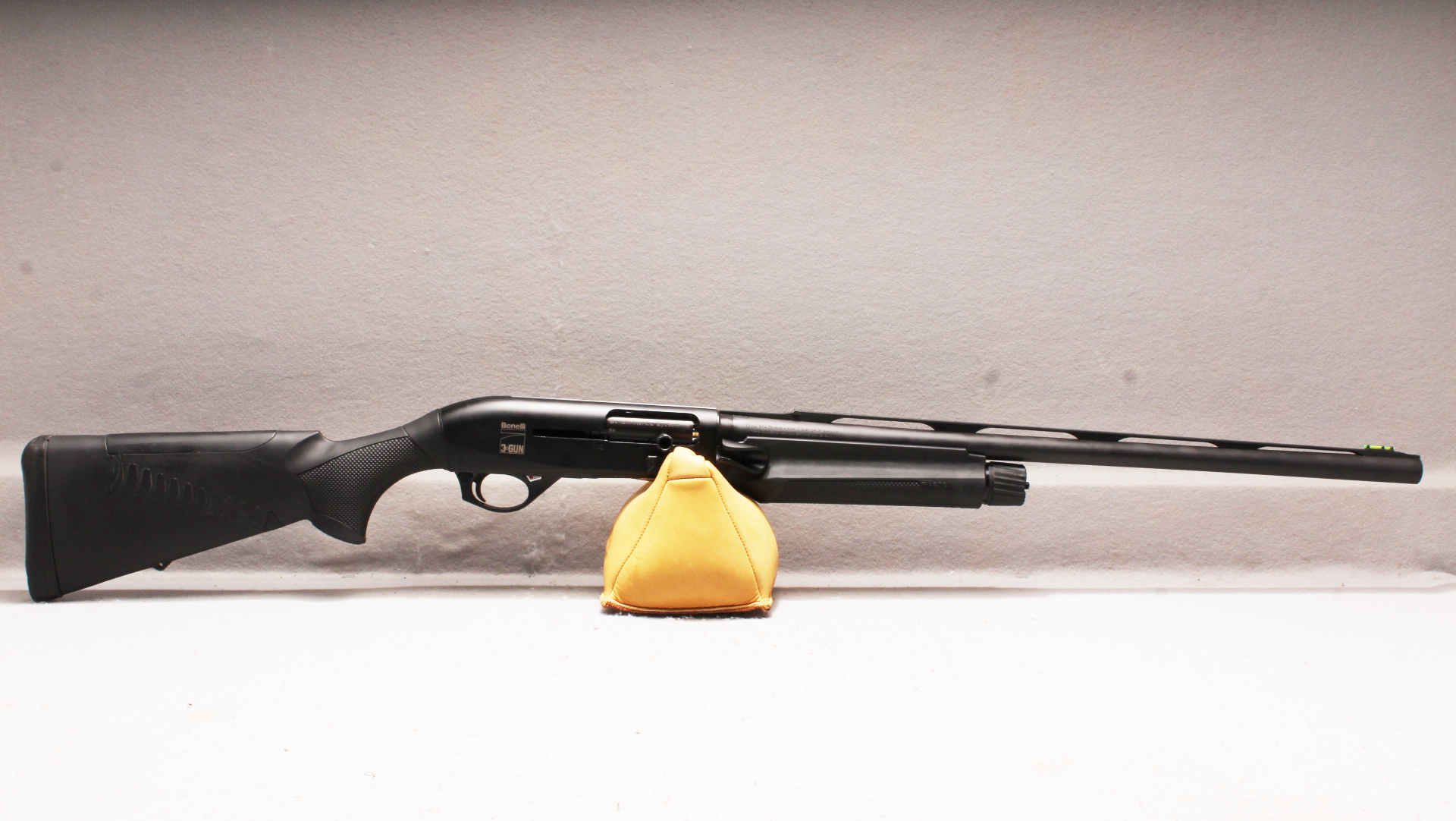 Image of Benelli M2 3 Gun 12 Ga