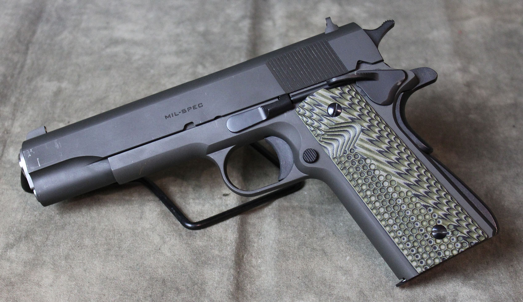 Springfield Armory ~ MIL-SPEC ~ .45 - Springfield Armory