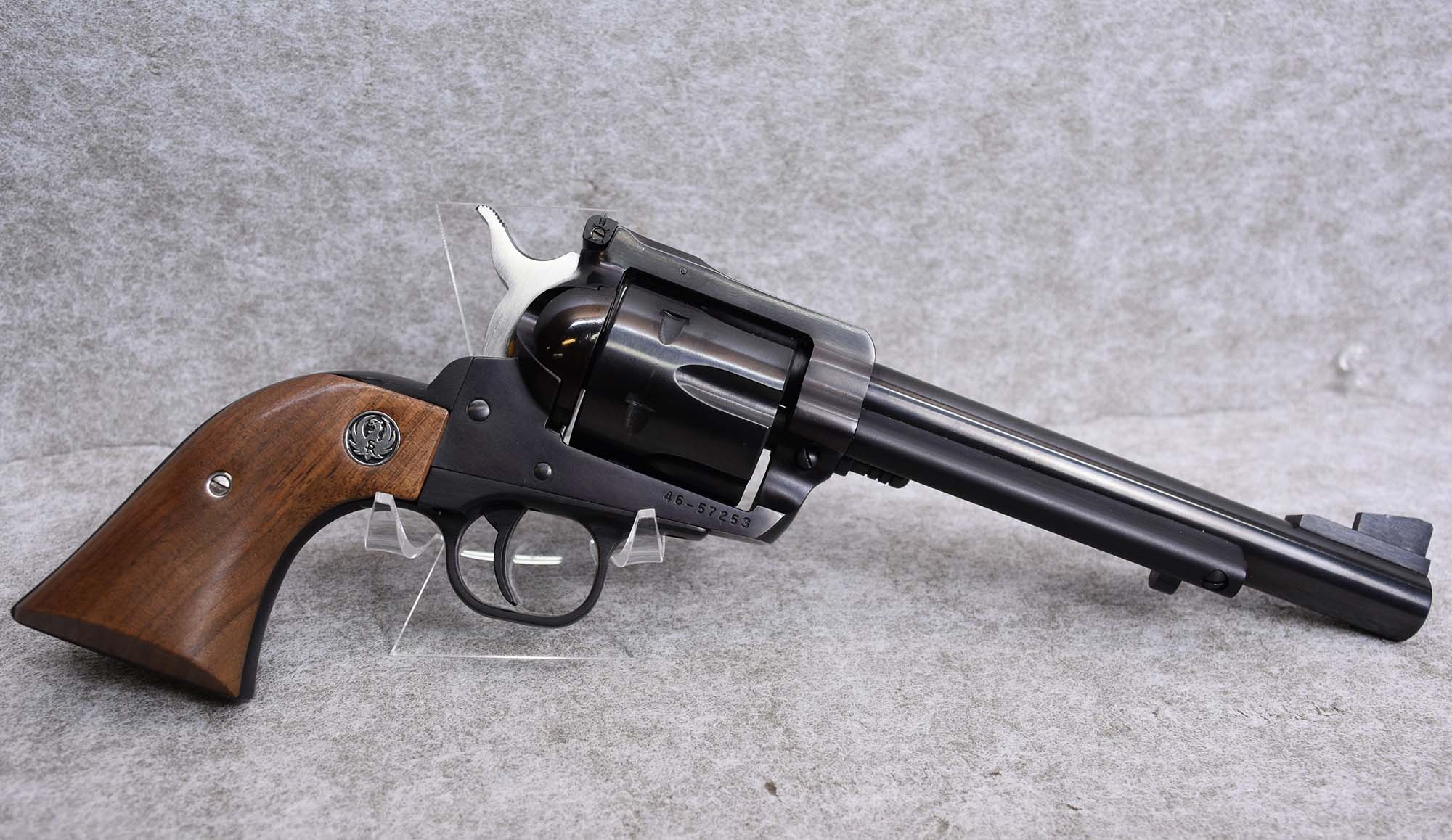 RUGER ~ NEW MODEL BLACKHAWK ~ .41 Magnum - Ruger