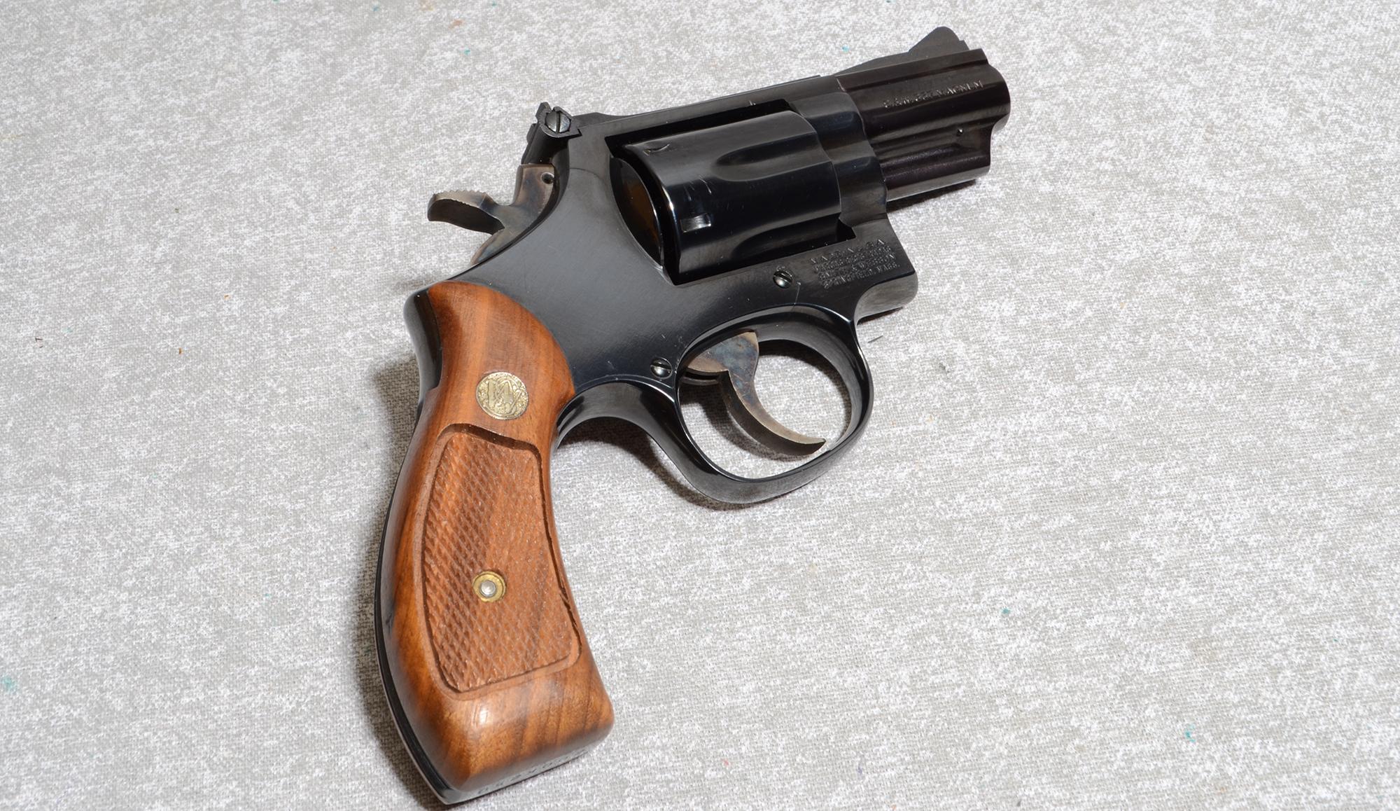 Image of Smith & Wesson 19.5 Pistol, .357 Magnum, 2.5 inch Barrel
