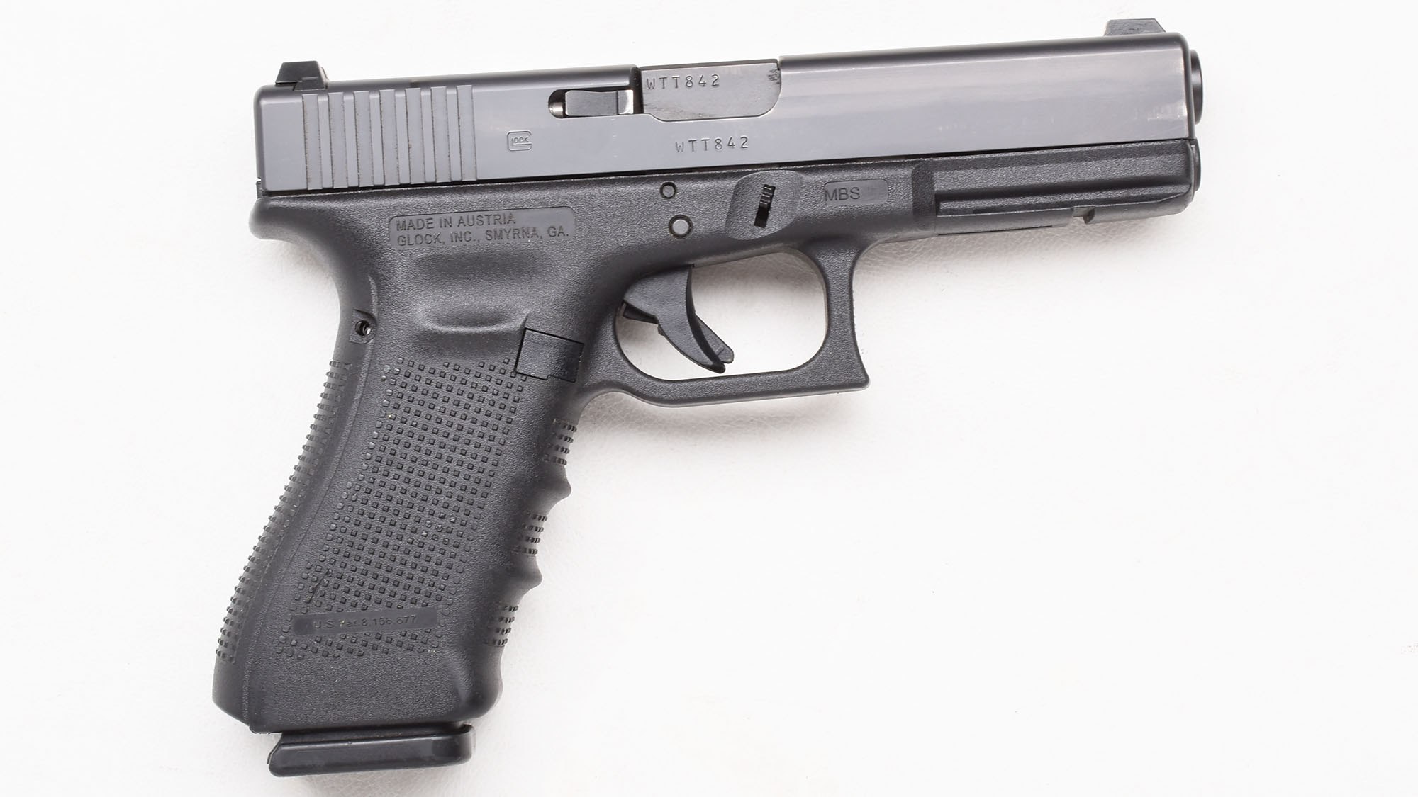 Glock ~ 22 Gen4 ~ .40 S&ampW - Glock