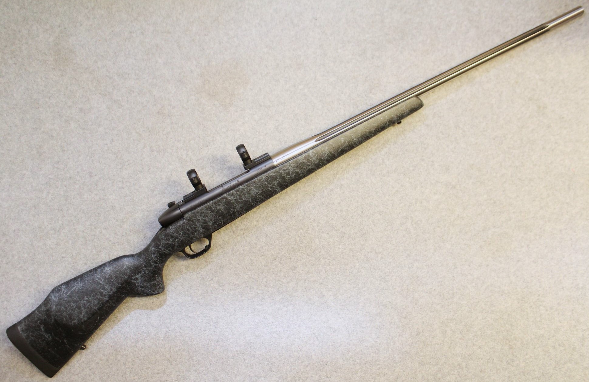 Image of Weatherby ~ Mark V ~ .300 Win Mag