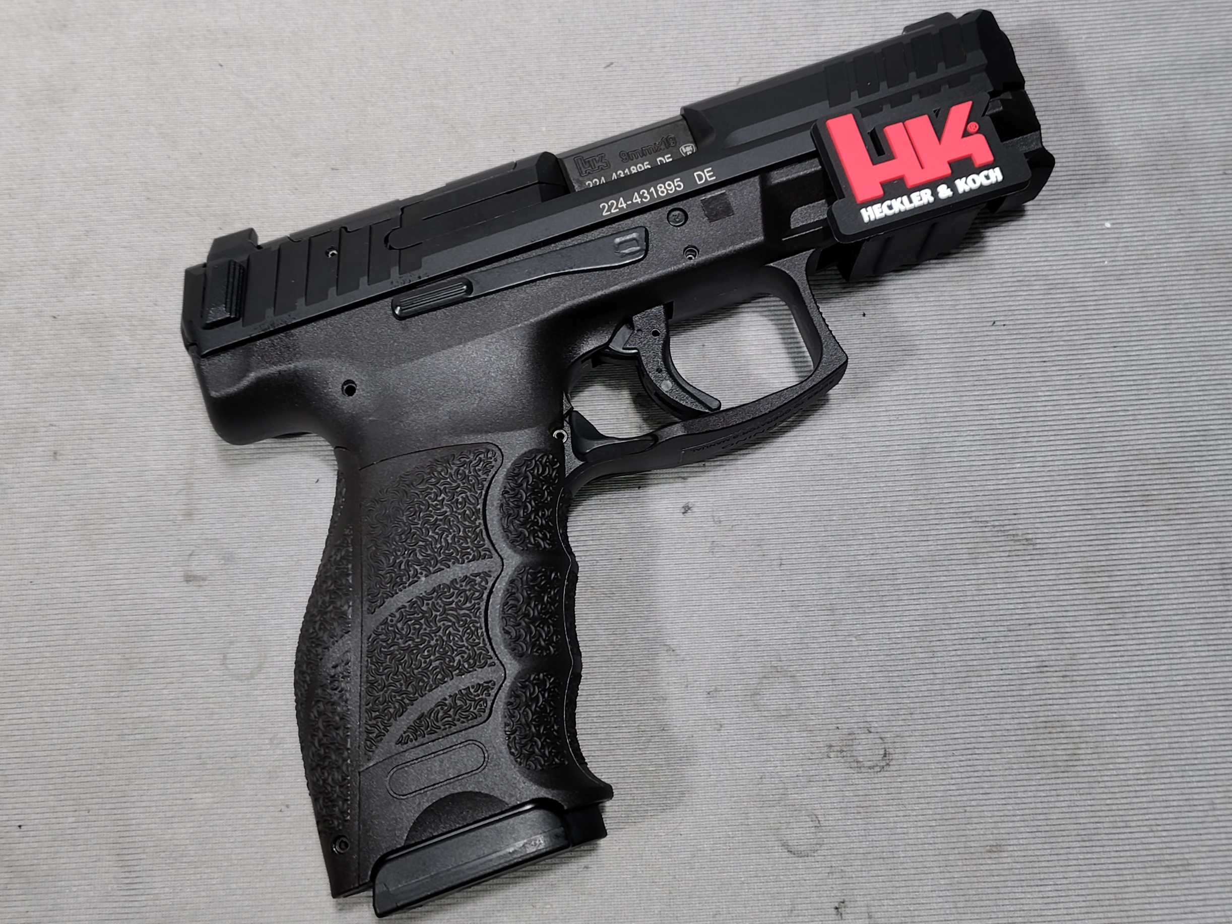 HECKLER &KOCH ~ VP9 ~ 9MM LUGER - Heckler and Koch