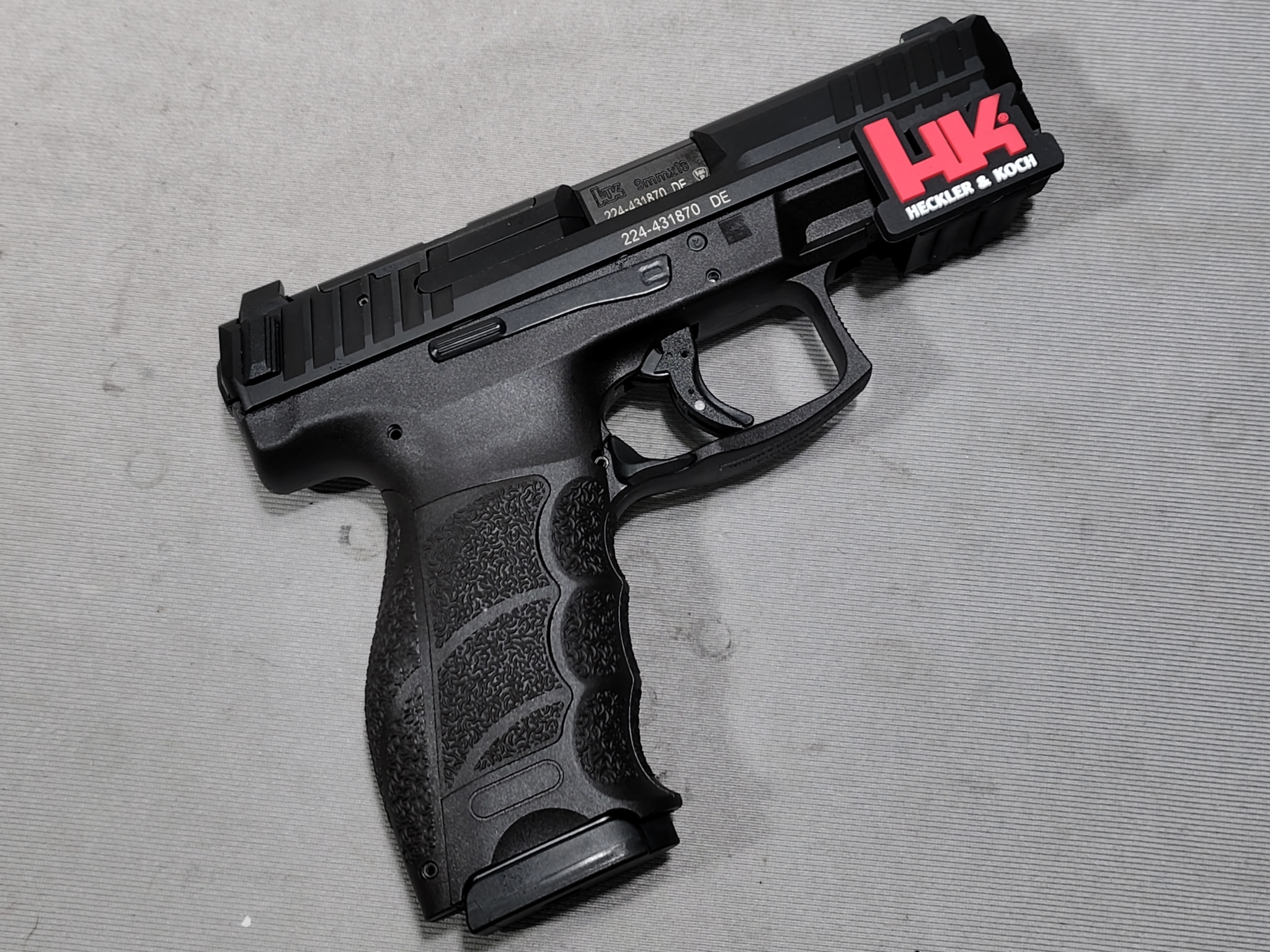 HECKLER & KOCH ~ VP9 ~ 9MM LUGER