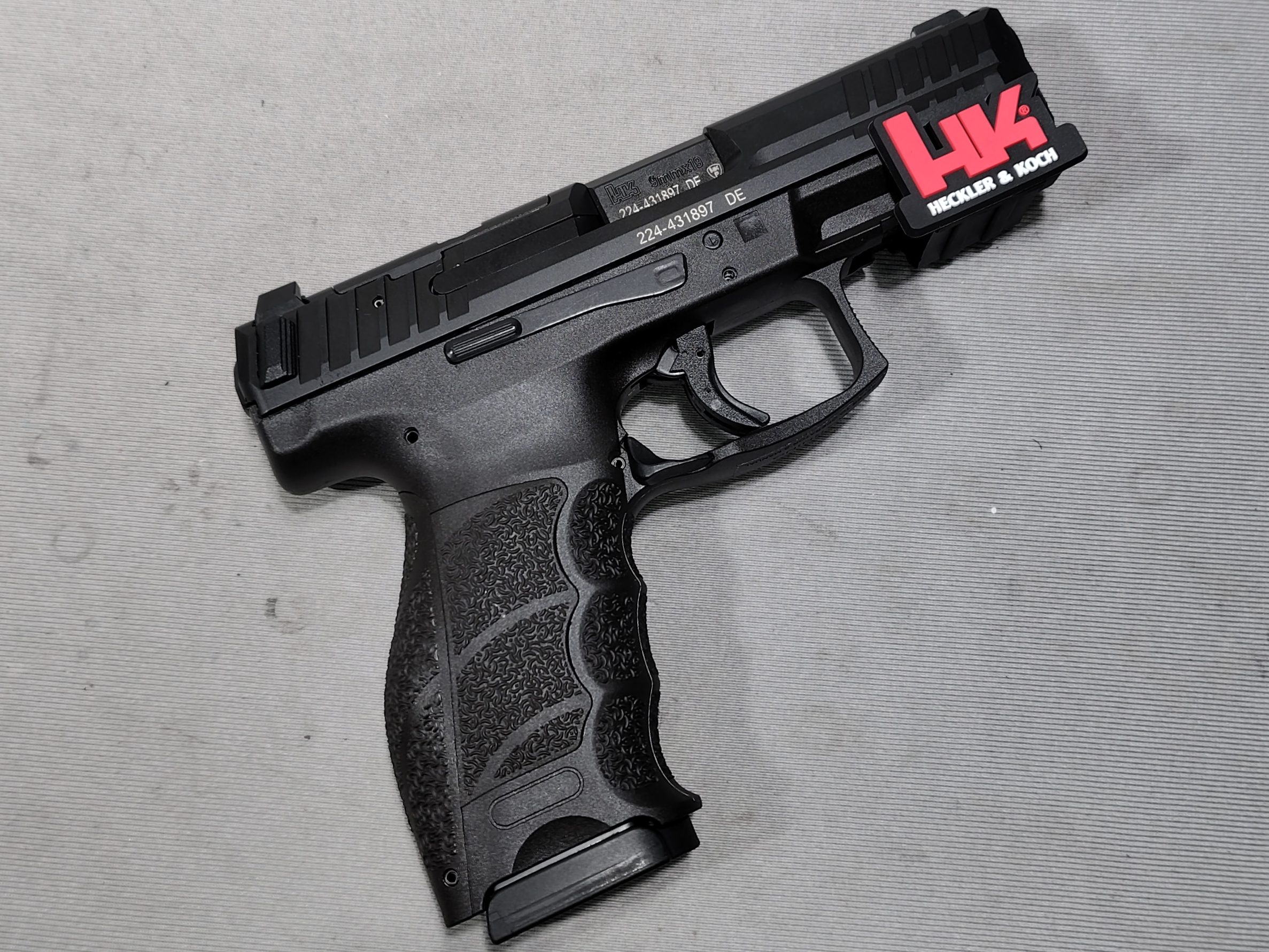 HECKLER &KOCH ~ VP9 ~ 9MM LUGER - Heckler and Koch