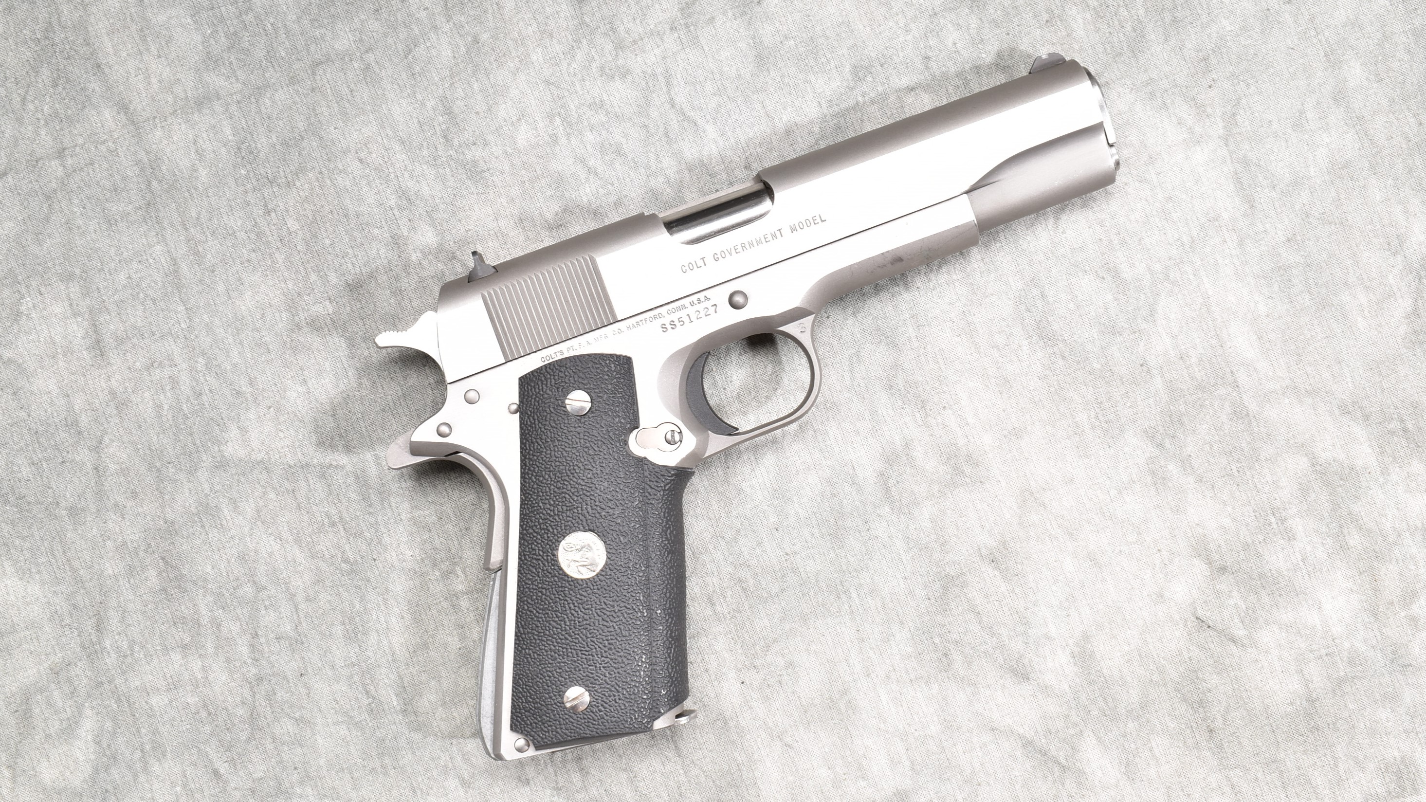 Image of Colt ~ Government MK IV ~ .45 Auto