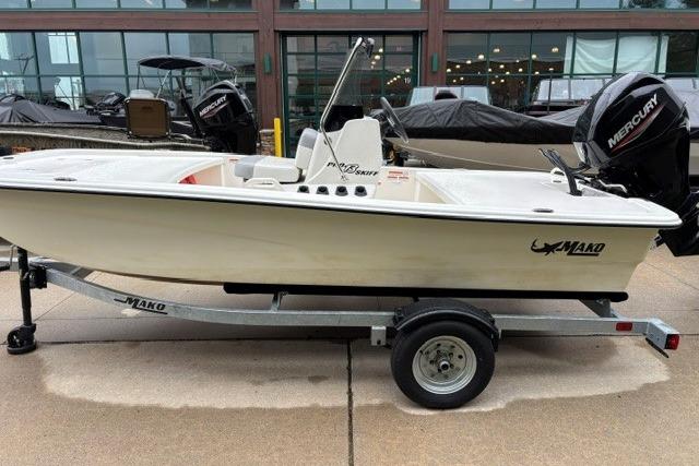 Image of Pre-Owned 2025 Mako Pro Skiff 13 CC