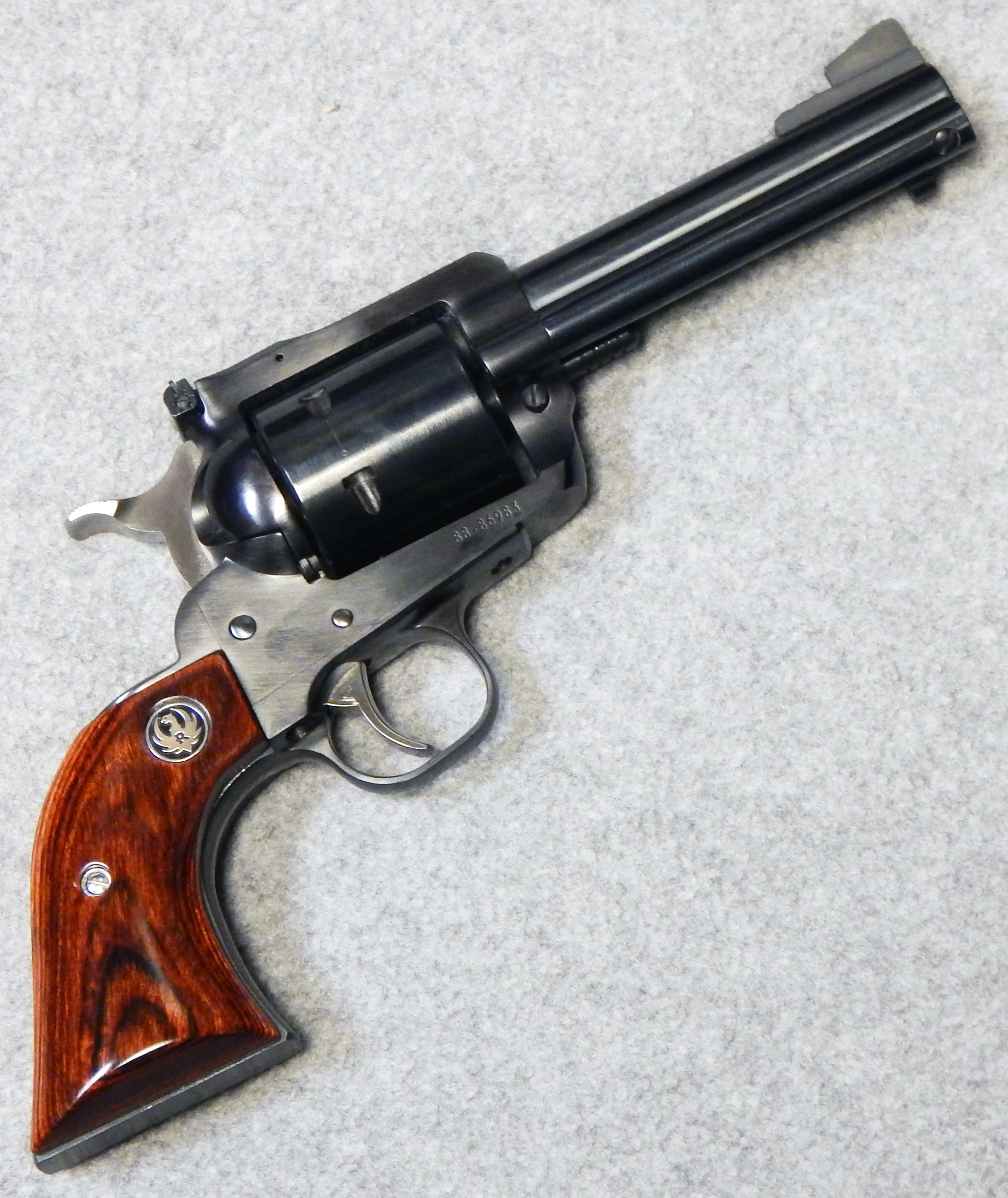 Image of Ruger ~ New Model Super Blackhawk ~ .44 Magnum.