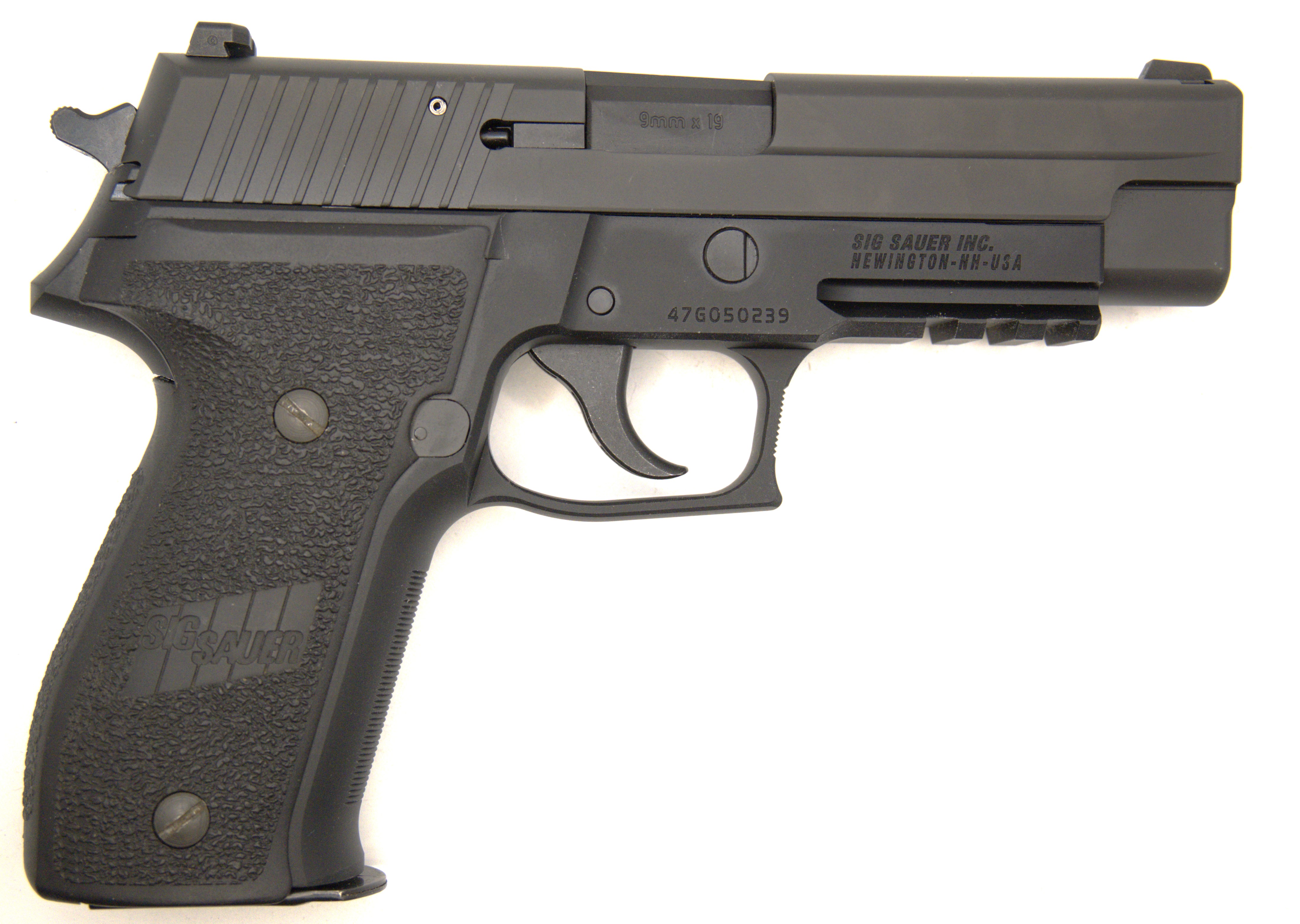 SIG Sauer ~ P226 MK25 ~ 9mm Luger - Sig Sauer