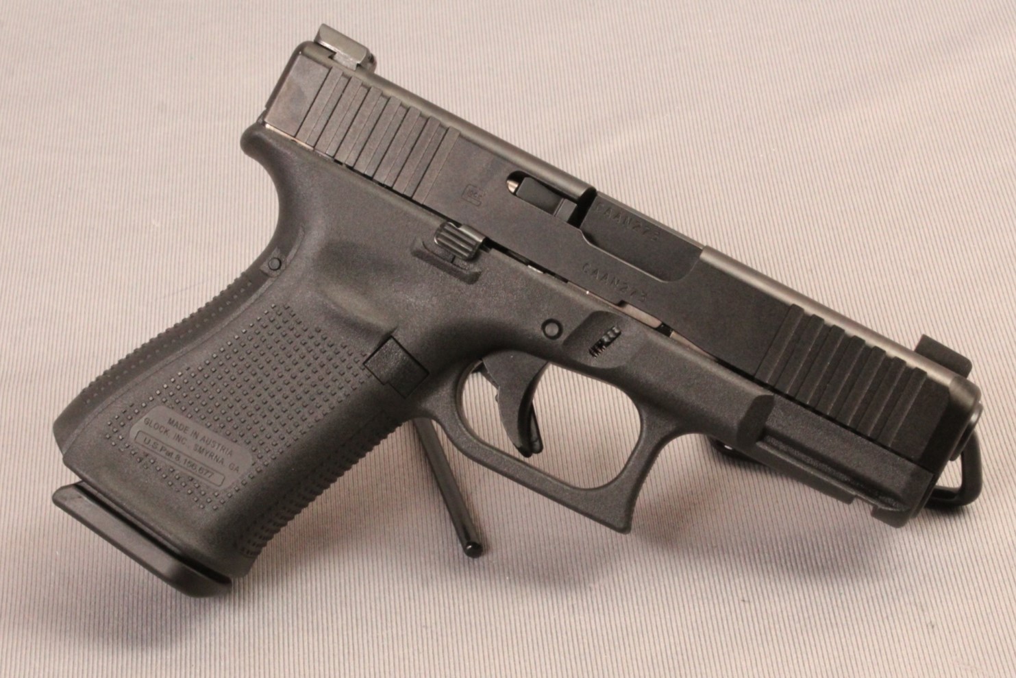 Image of Glock~19 GEN5~9MM LUG
