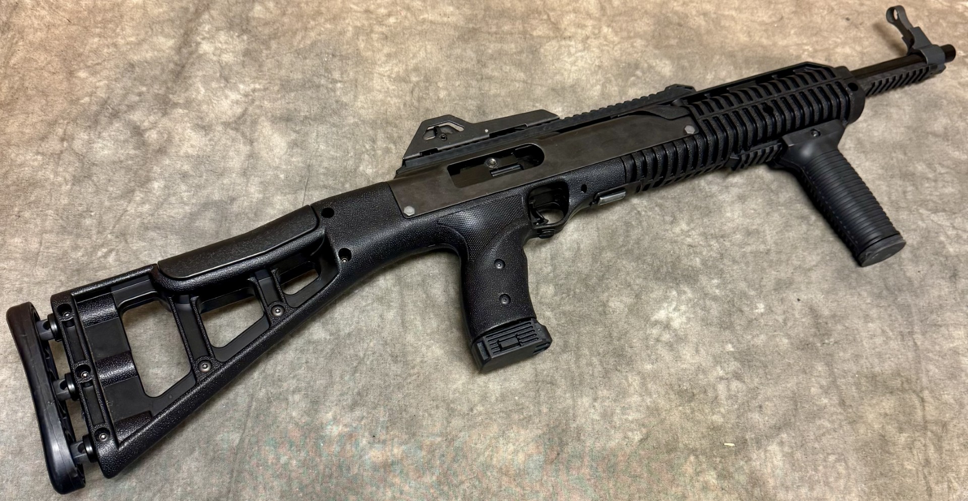 Image of Hi-Point Firearms~4095 Carbine~.40 S&W