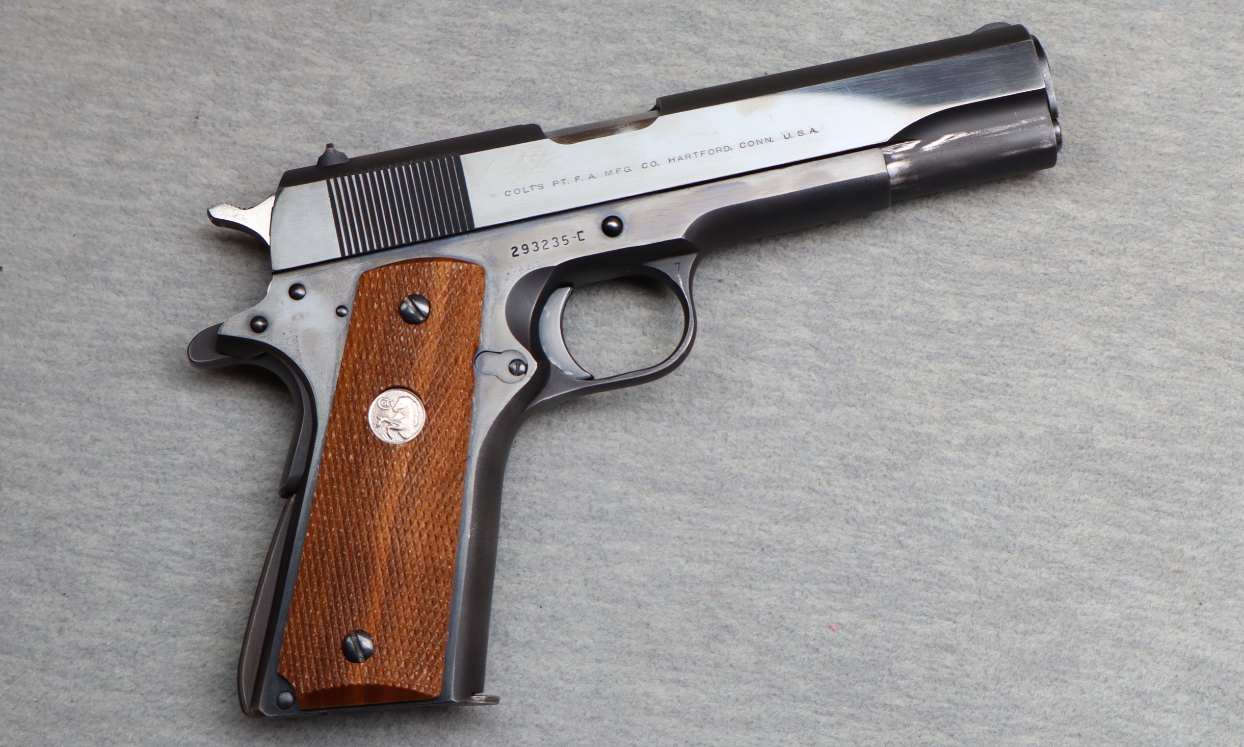 Colt ~ Government Model ~ .45 Auto - Colt