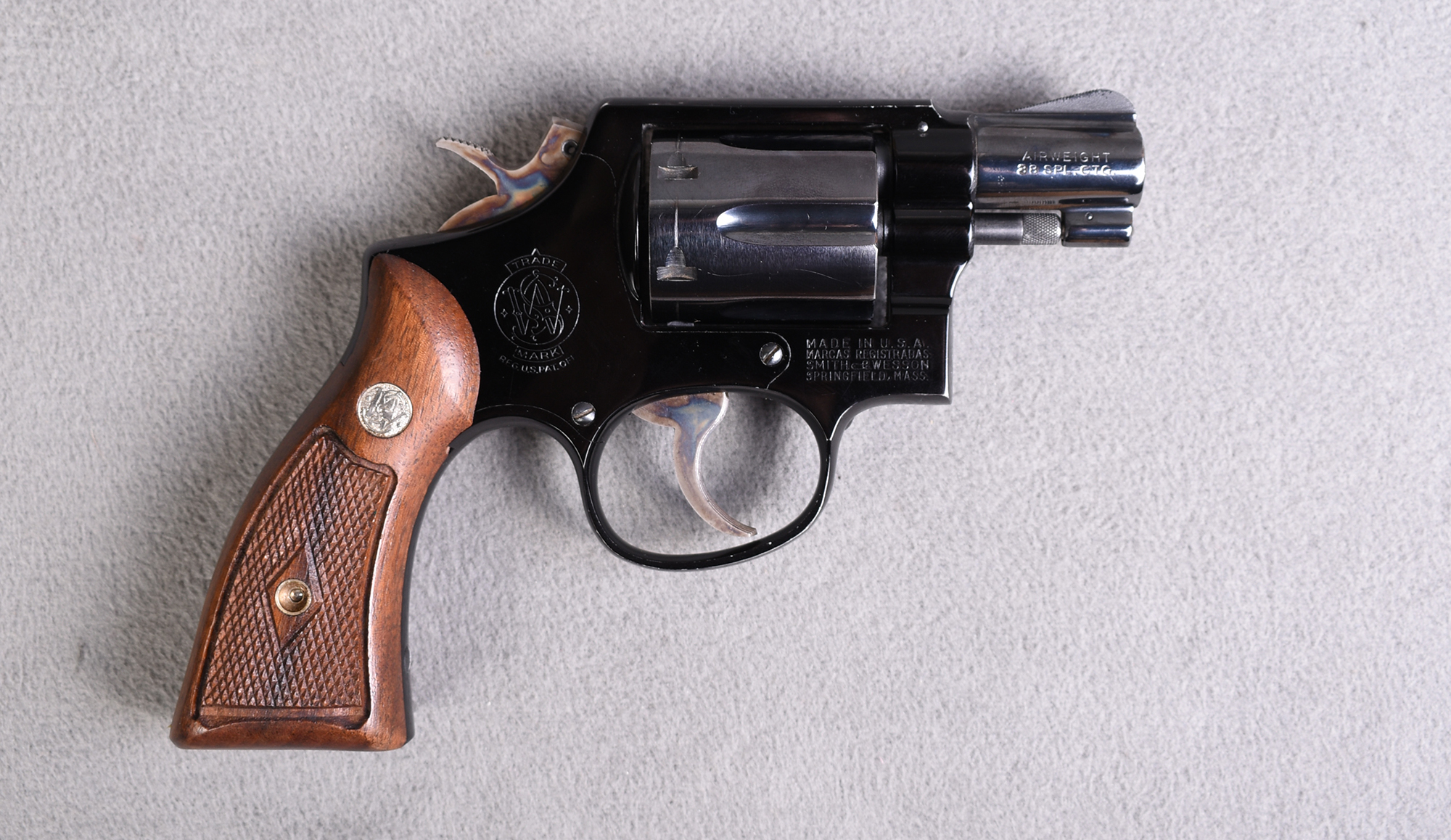 Image of Smith & Wesson ~ Airweight ~ .38 SPL