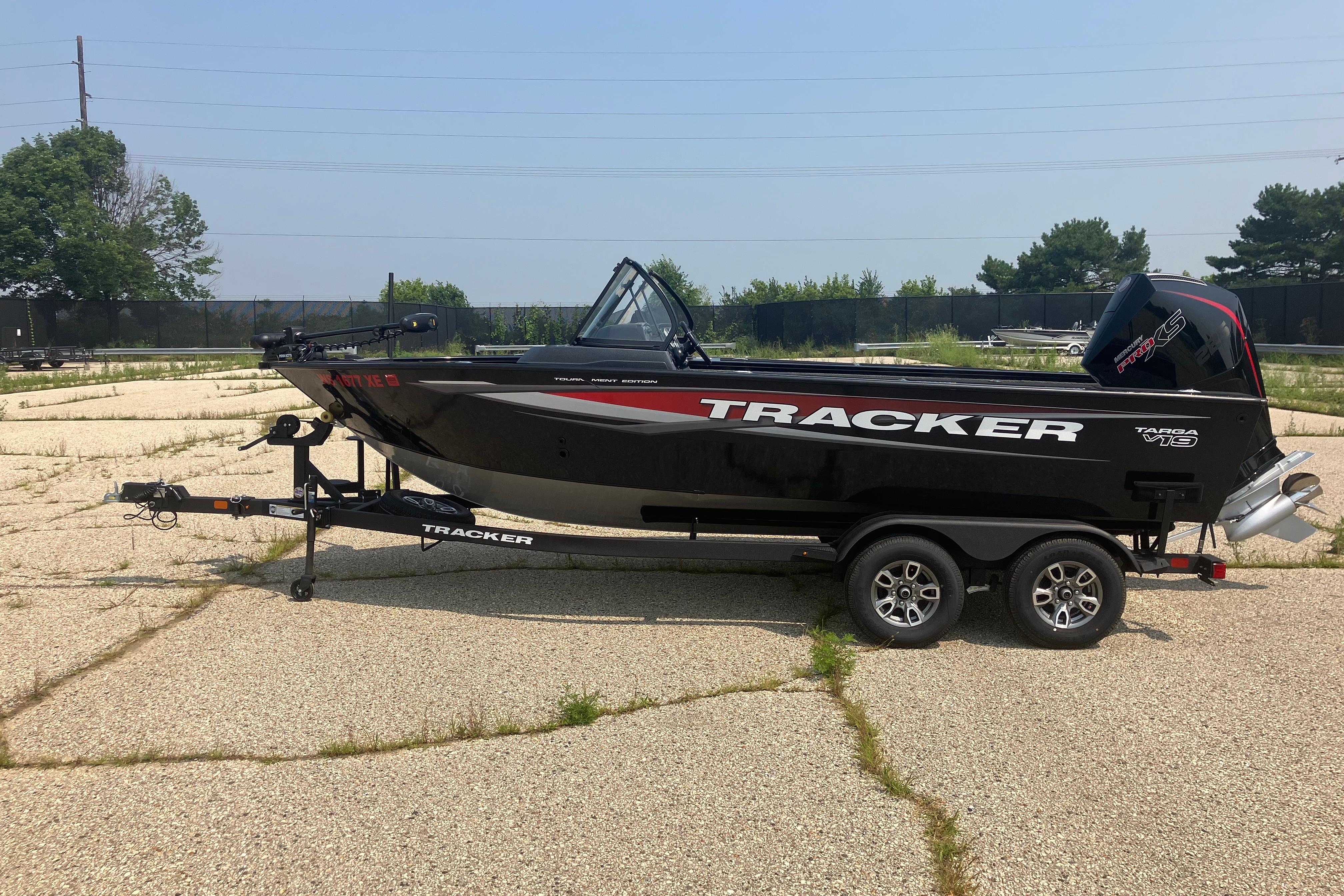 Image of Pre-Owned 2025 Tracker Targa V-19 Combo Tournament Edition