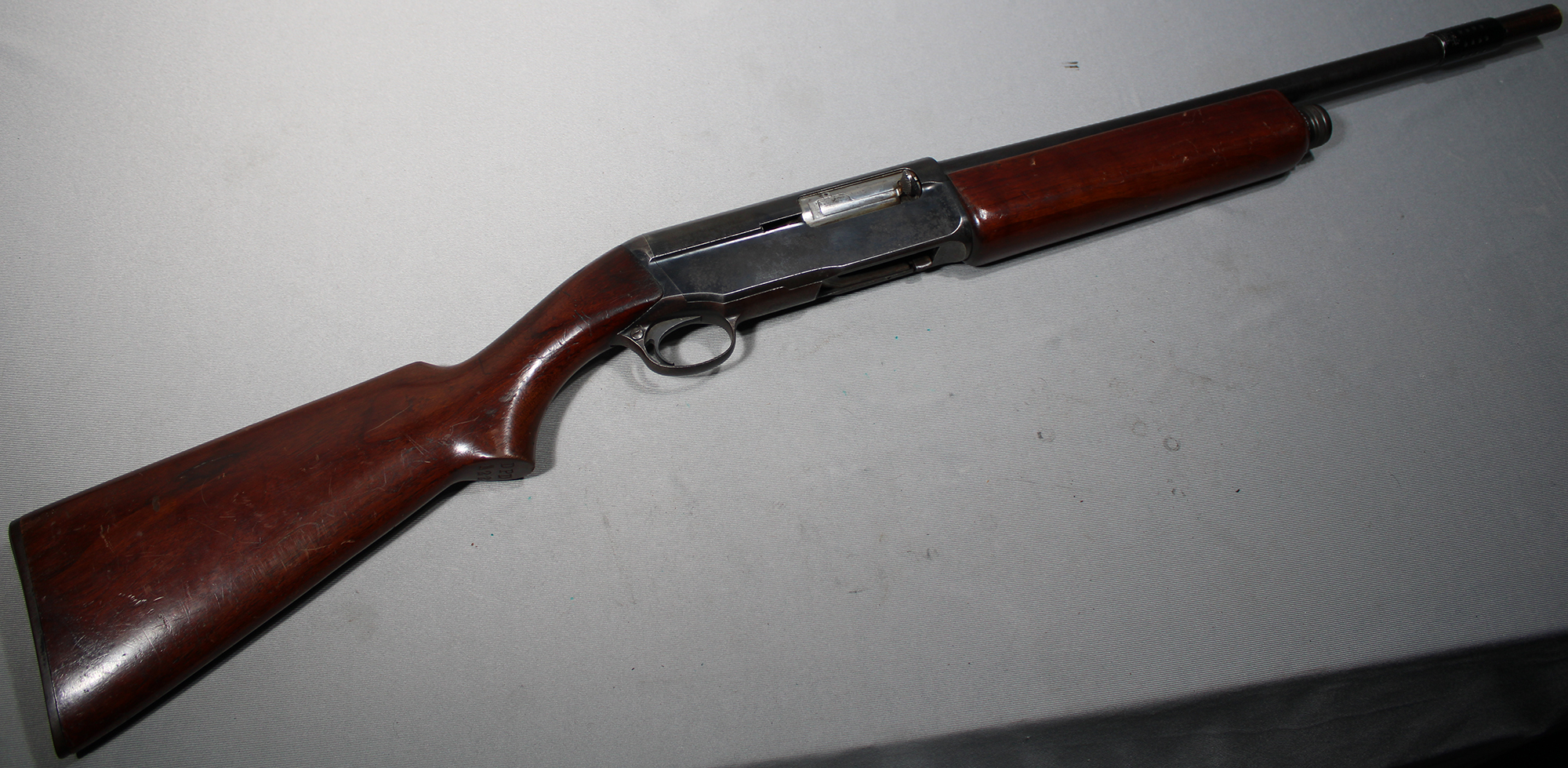 Winchester ~ Model 40 ~ 12 Gauge - Winchester