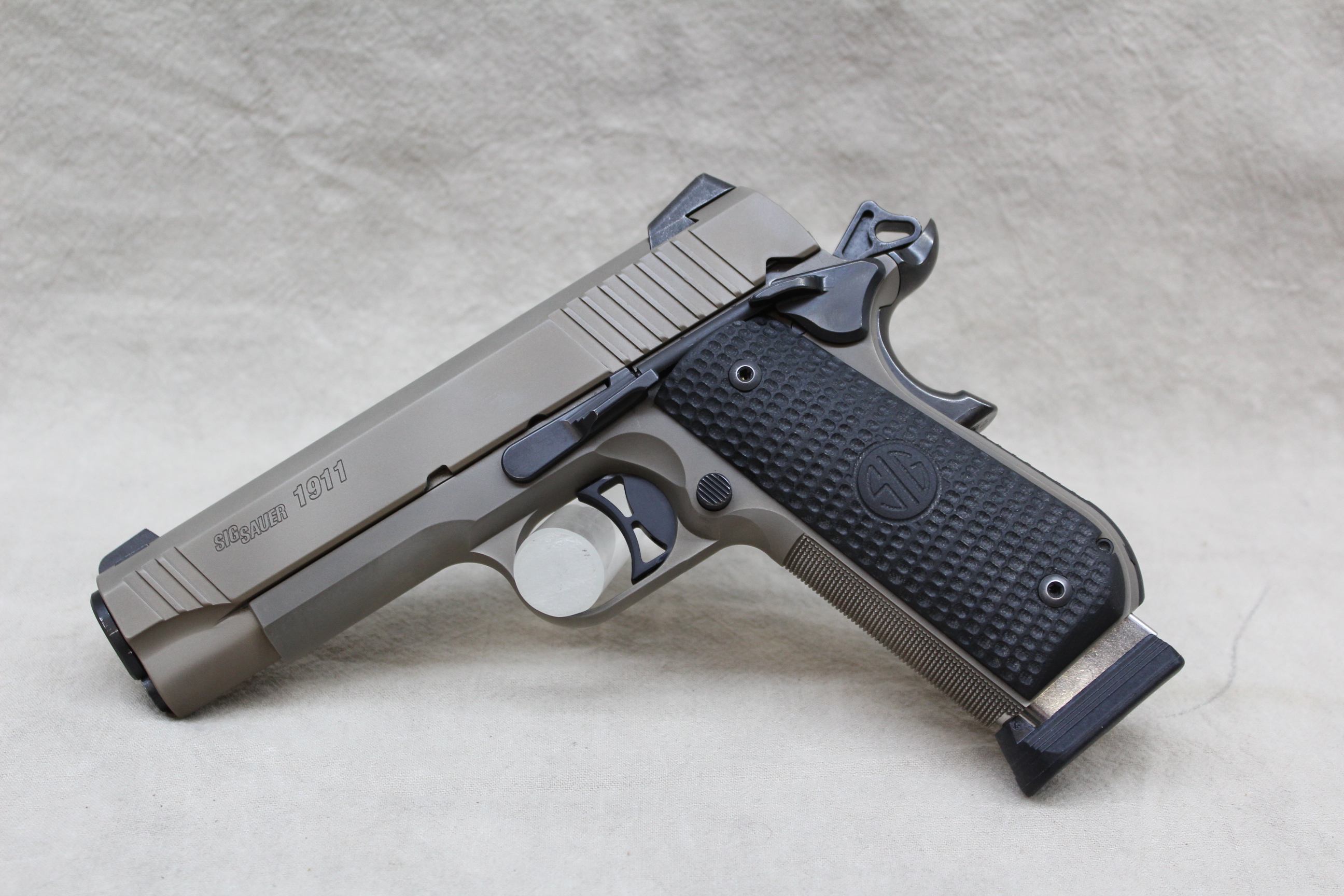 Sig Sauer 1911 ~ .45 Auto ~ - Sig Sauer