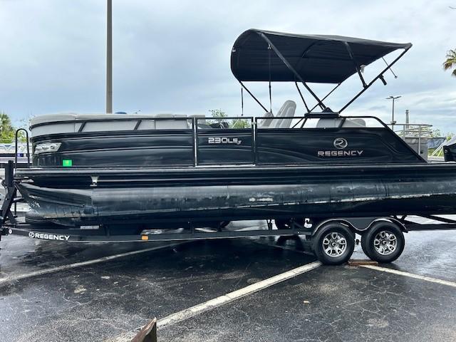 Image of Pre-Owned 2023 Regency 230 LE3 Sport