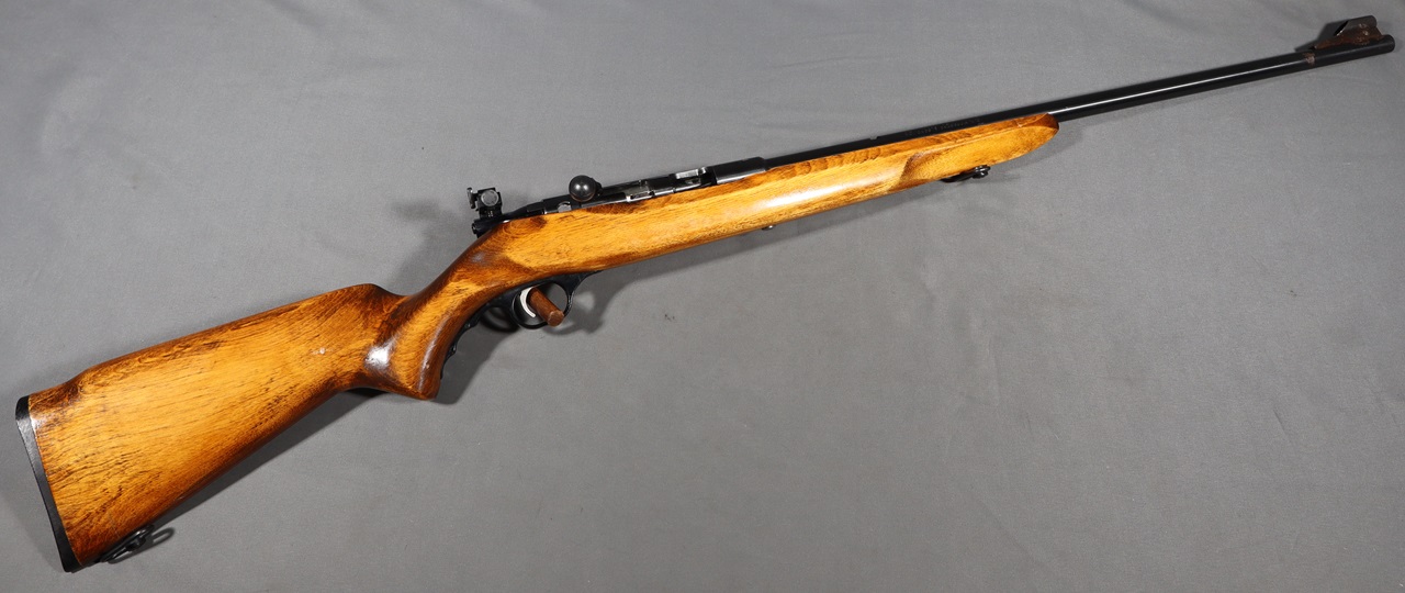 Mossberg~320B~.22 s, l, lr - Mossberg