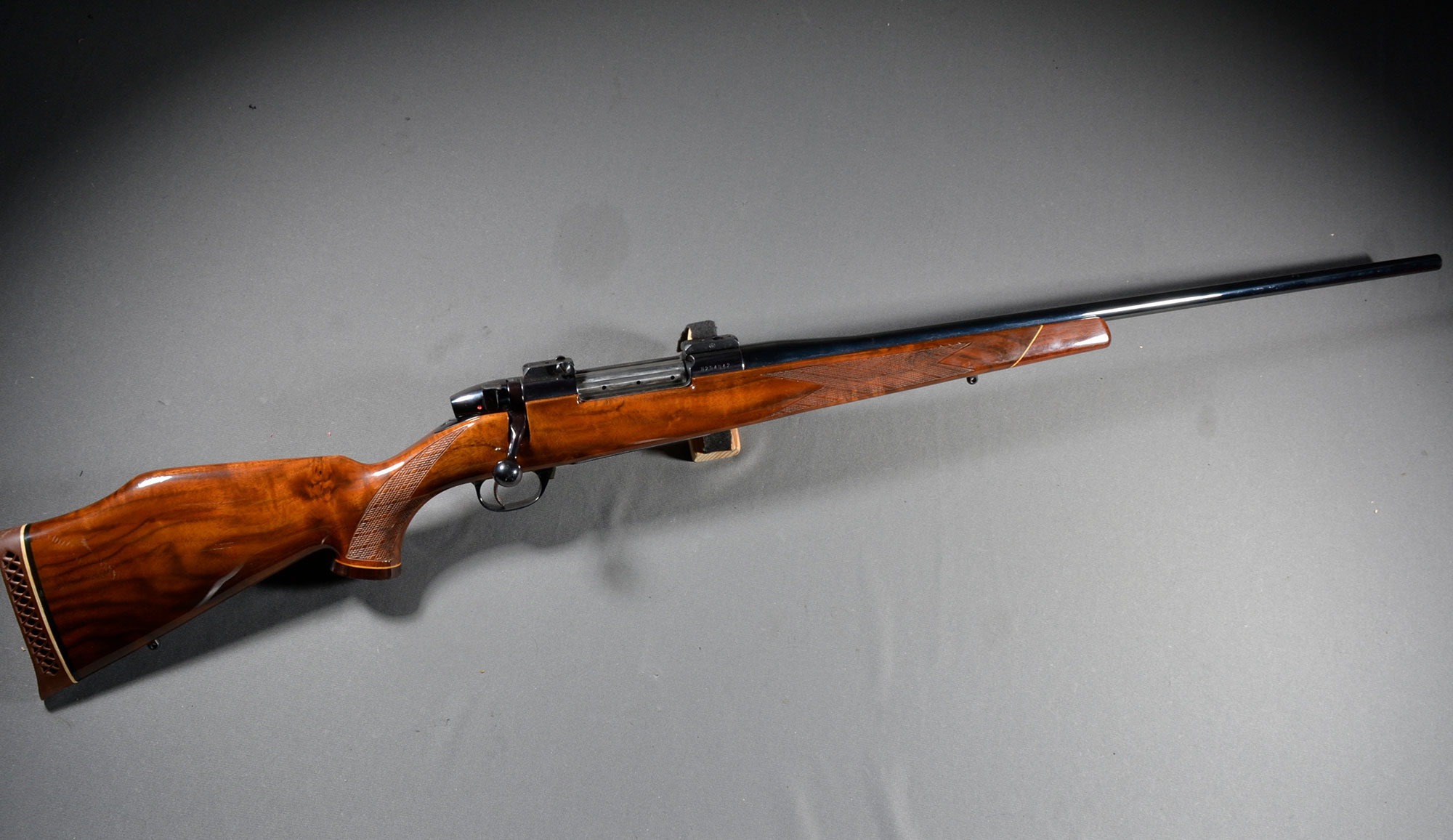 Image of Weatherby ~ Mark V ~ 300 Weatheby Magnum