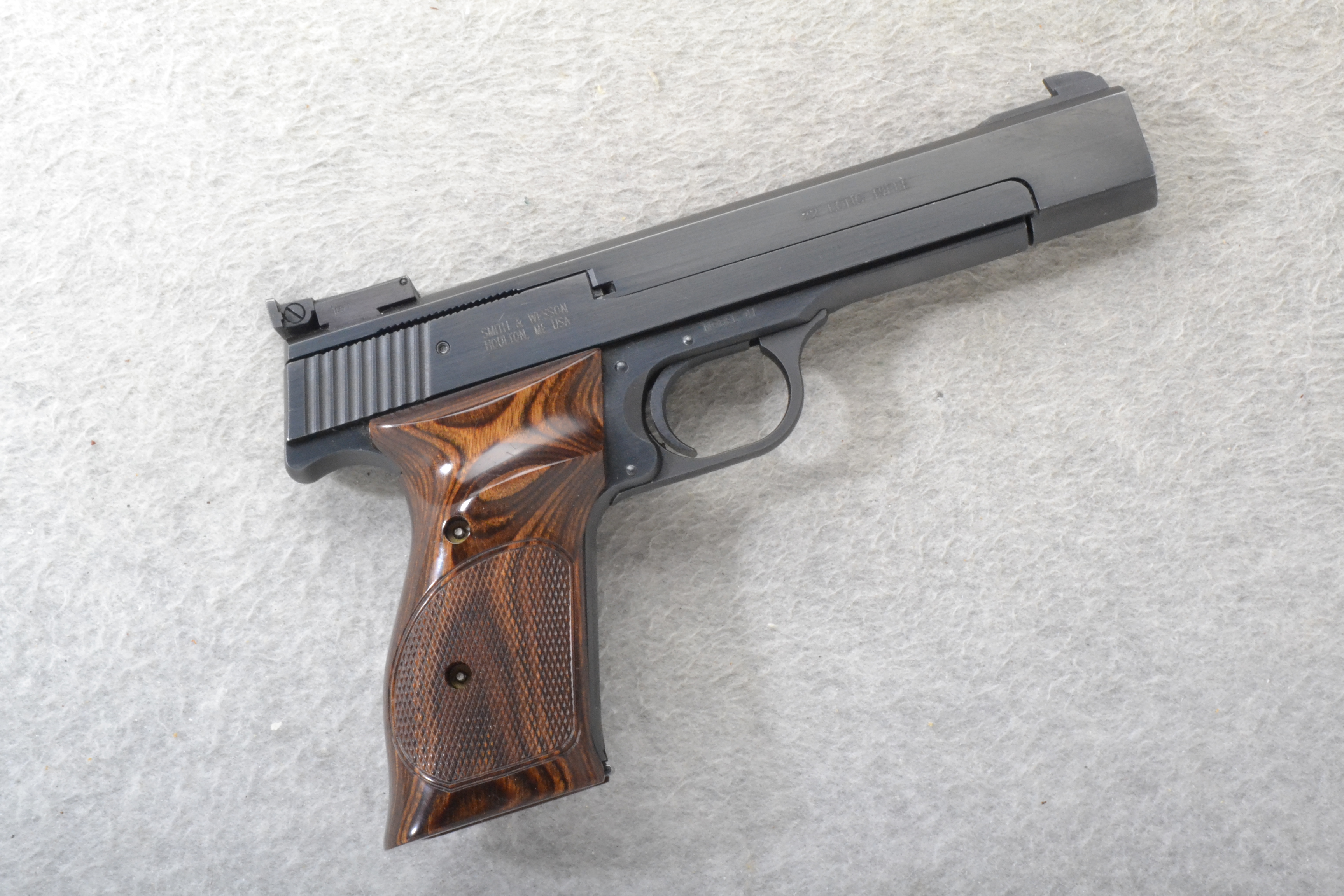 Image of Smith & Wesson ~ 41 ~ .22 Long Rifle
