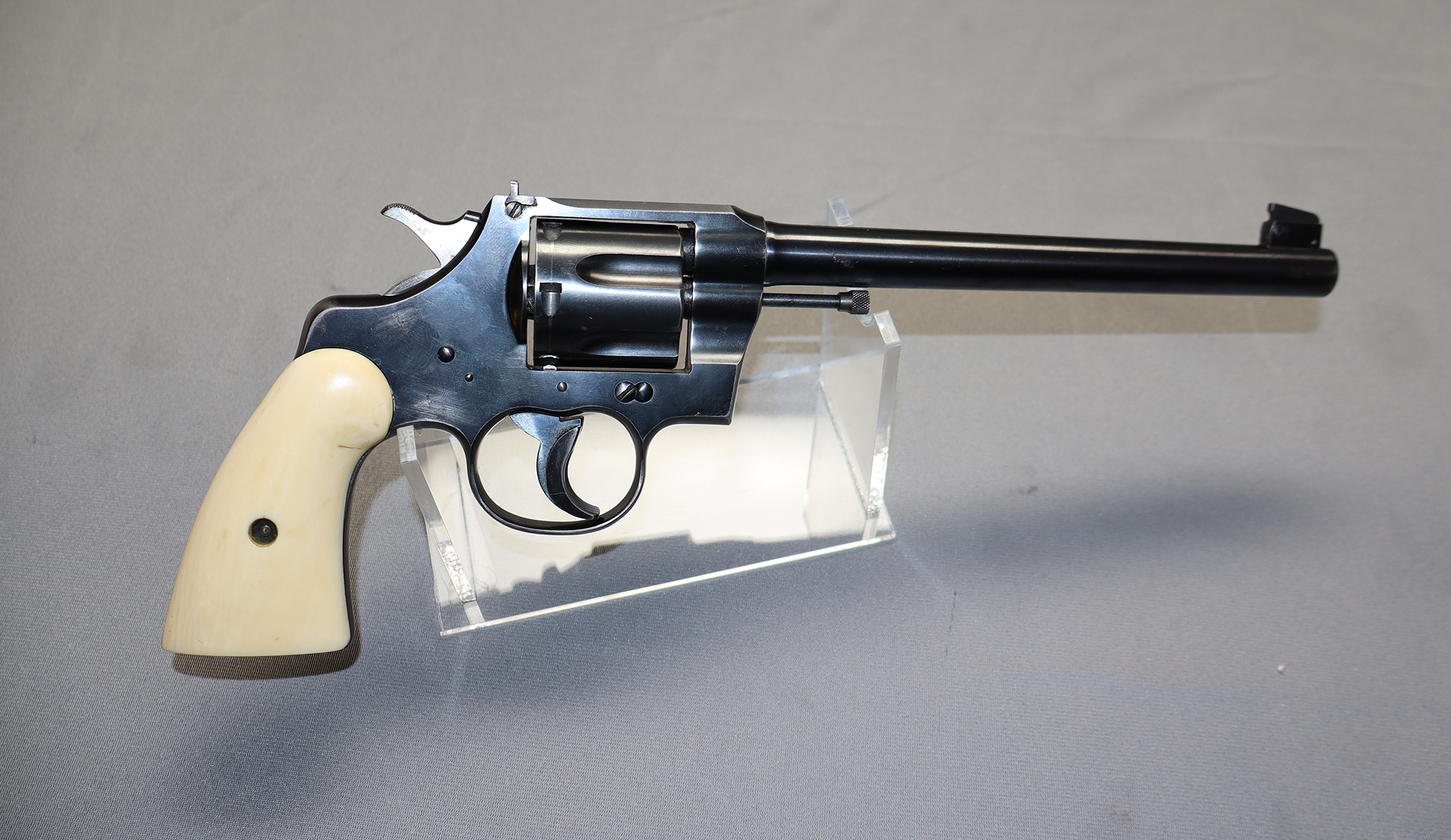 Image of Colt ~ Officers Model 38 ~ 38 special
