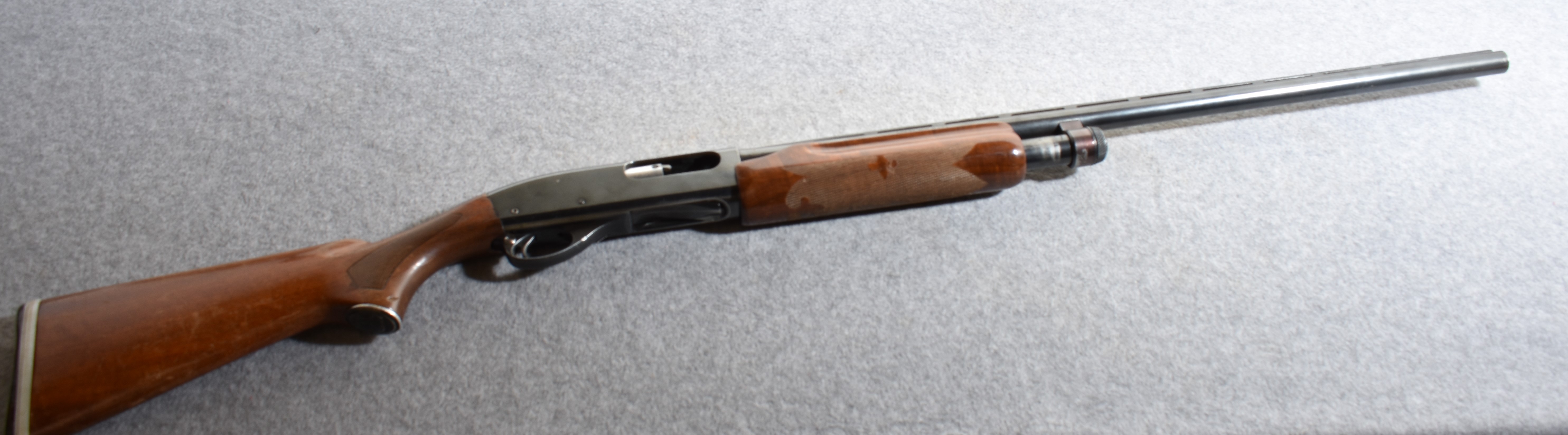Image of Remington 870 12 Gauge Pump Action Shotgun