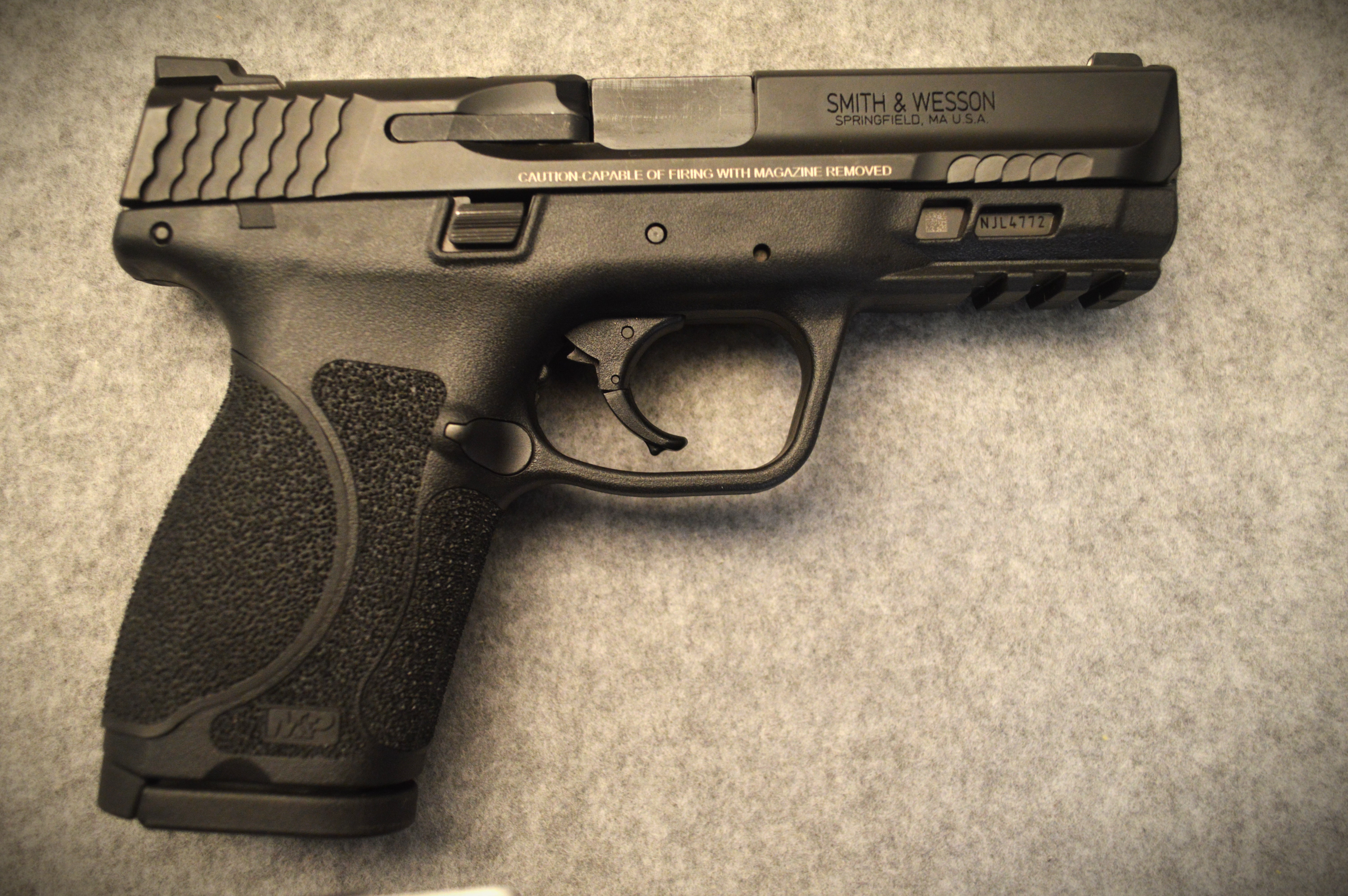Image of Smith & Wesson ~ M&P 2.0 ~ 9mm Luger
