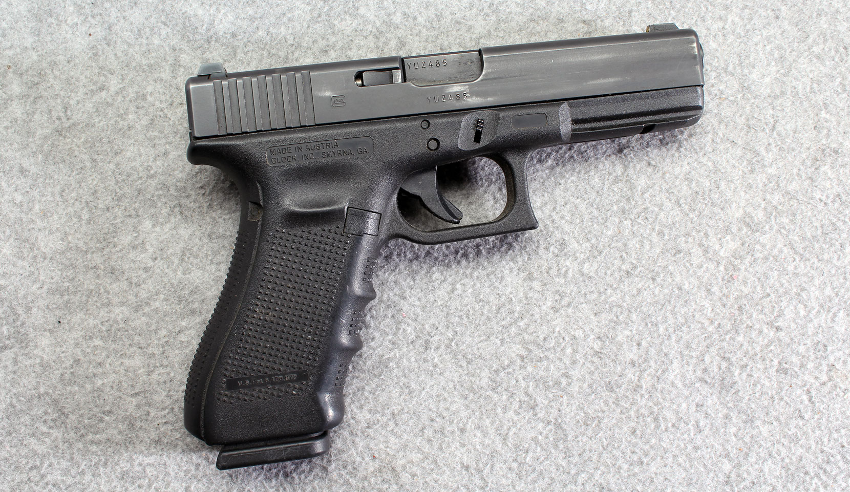 Glock ~ 22 Gen 4 ~ .40 S&ampW - Glock
