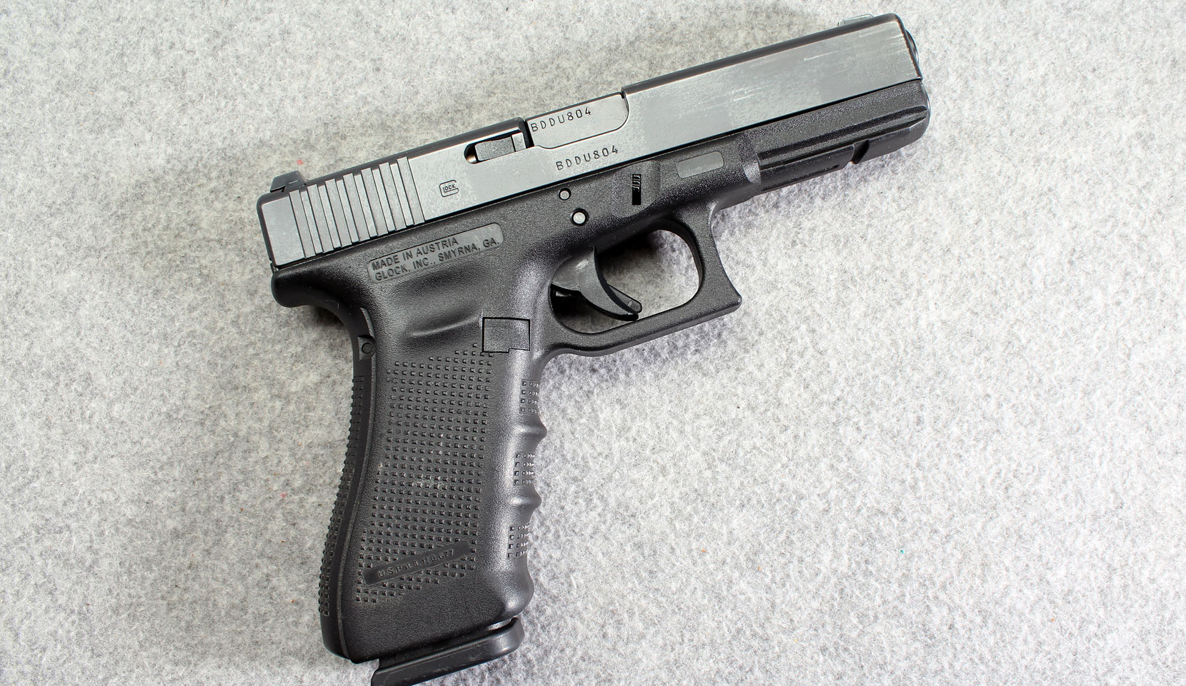 Glock ~ 22 Gen 4 ~ .40 S&ampW - Glock