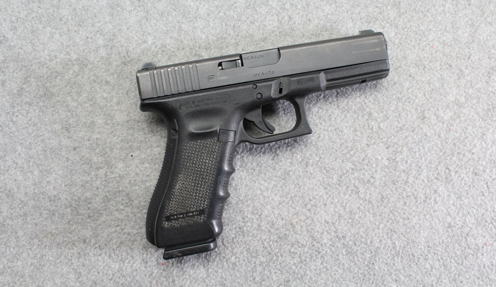 Glock ~ 22 Gen 4 ~ .40 S&ampW - Glock