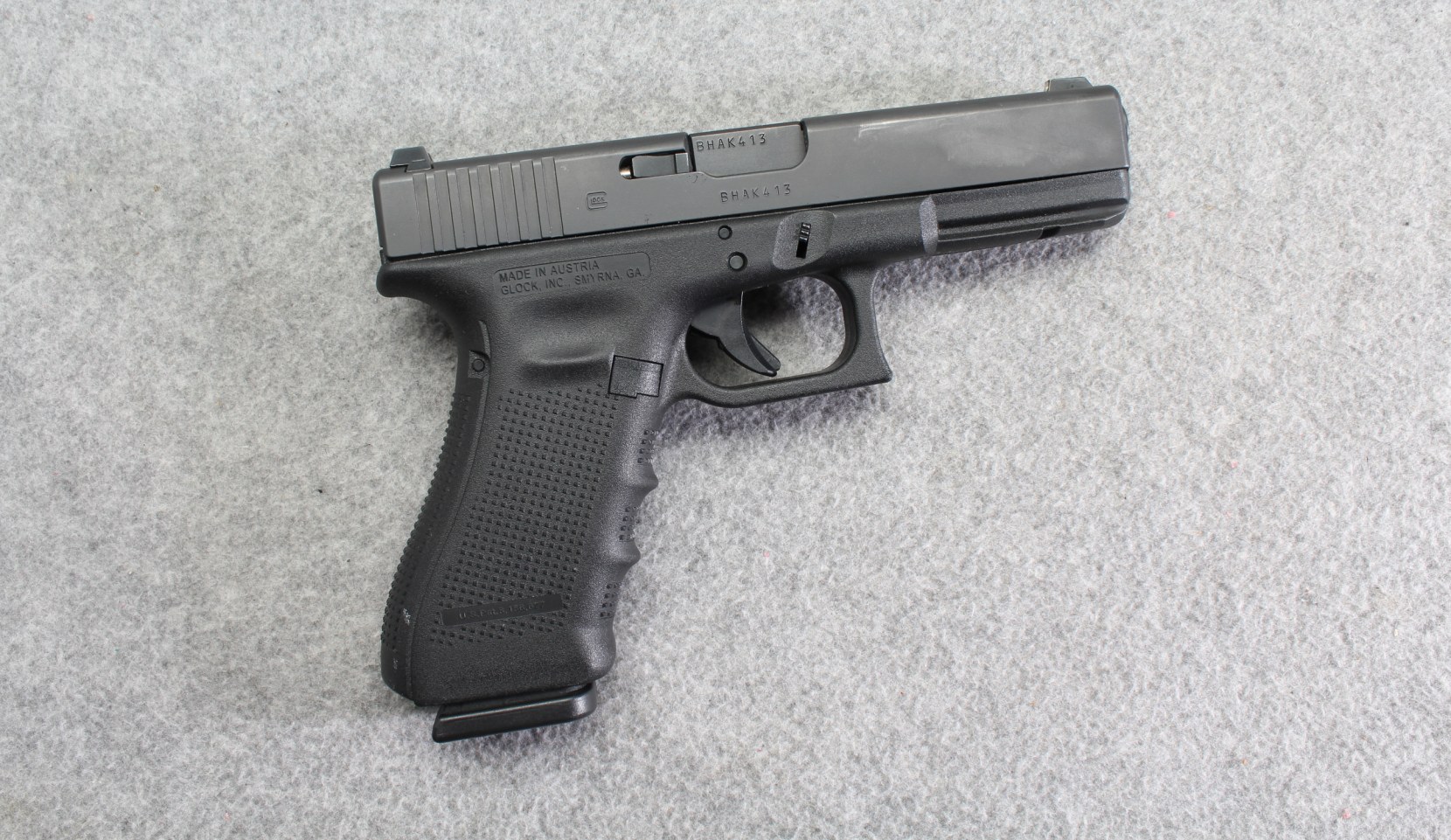 Glock ~ 22 Gen 4 ~ .40 S&ampW - Glock