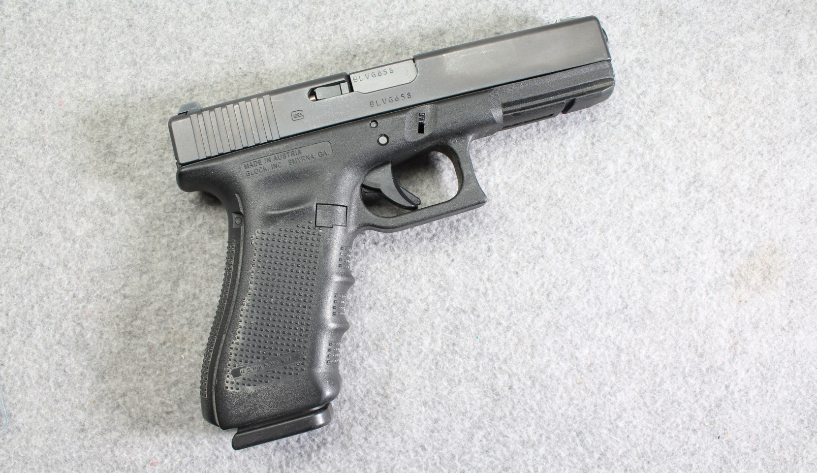 Glock ~ 22 Gen 4 ~ .40 S&ampW - Glock