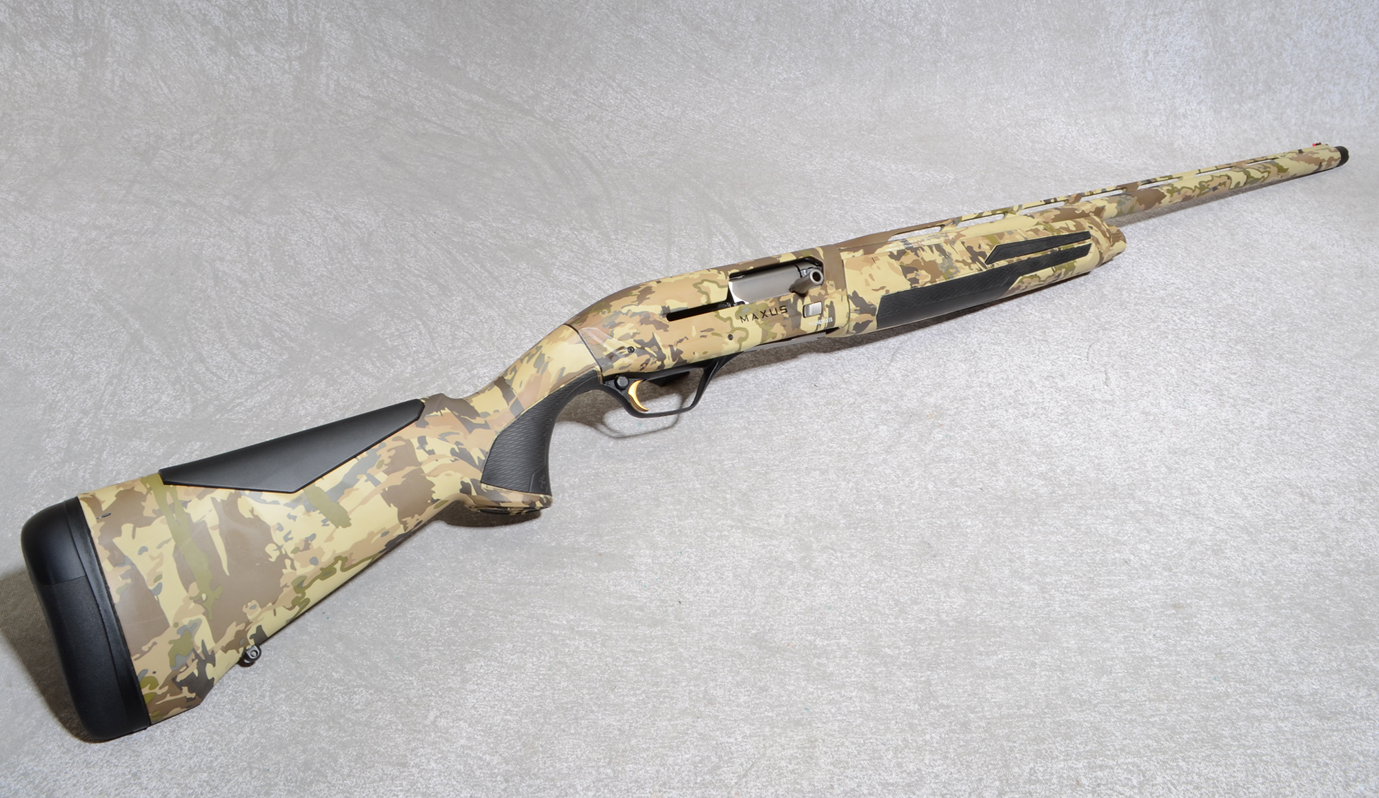 Image of Browning Maxus Shotgun, 12 Gauge, 28 inch Barrel