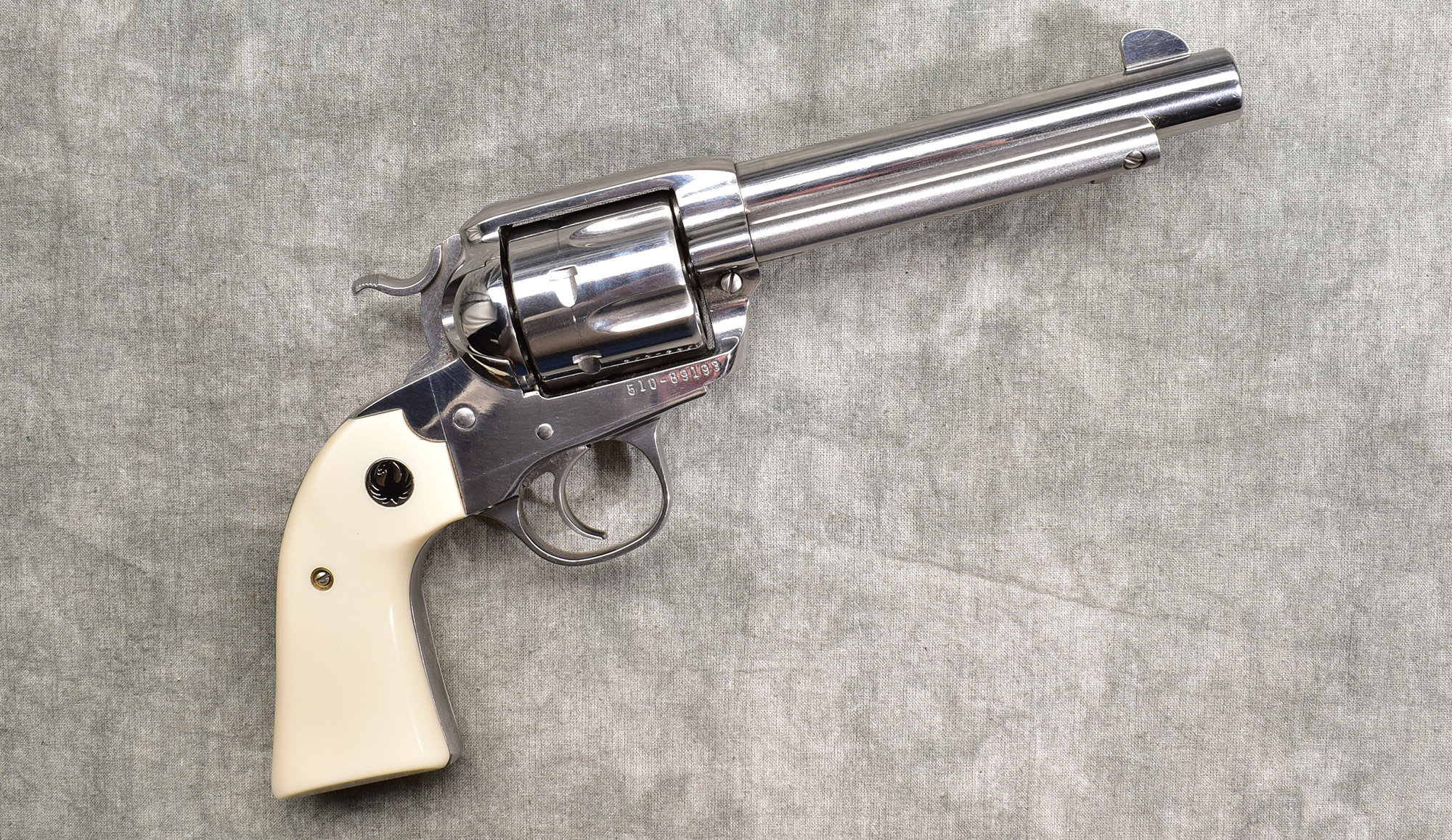 RUGER ~ NEW MODEL VAQUERO ~ .45 COLT - Ruger