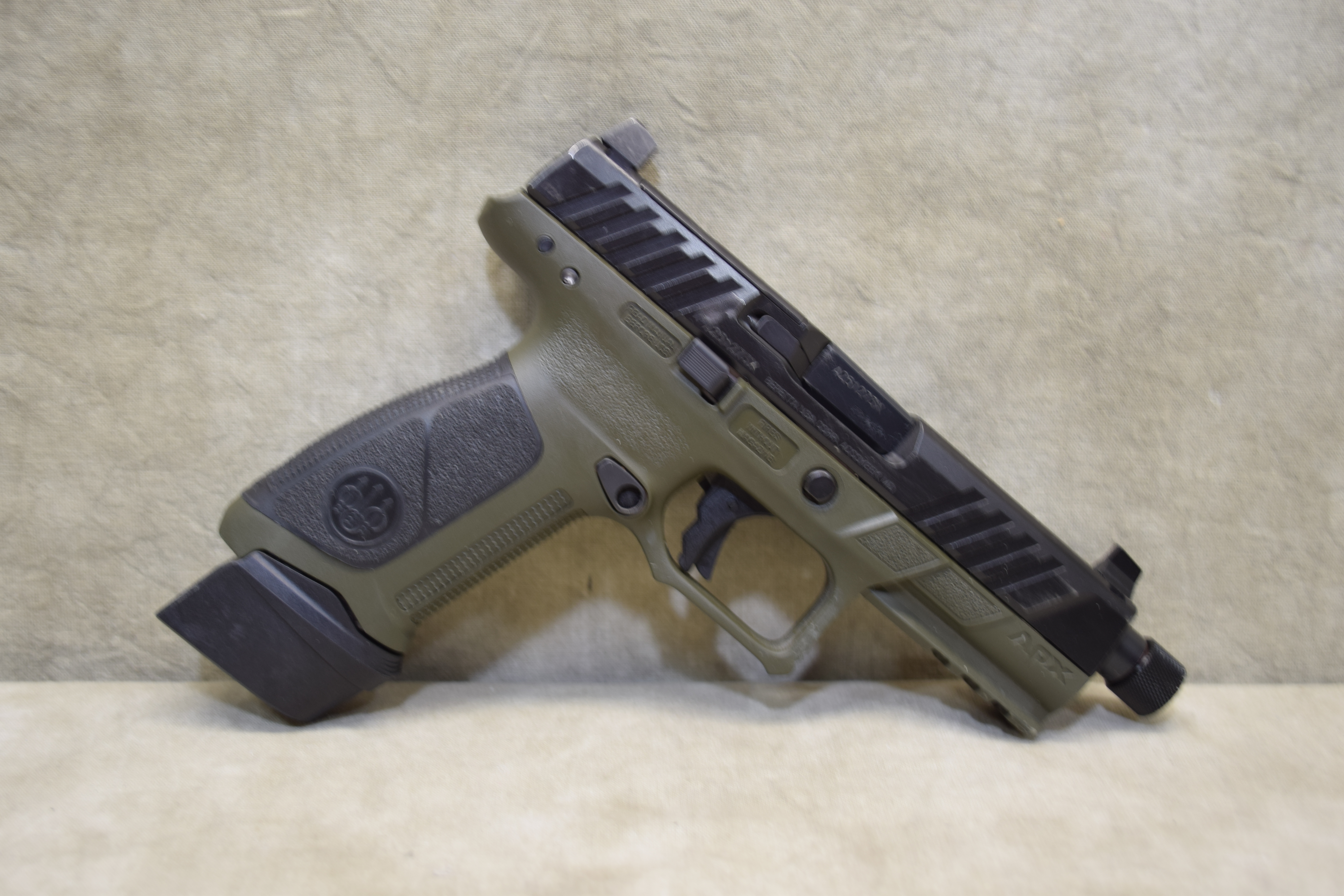 Beretta~APX~9mm Luger - Beretta
