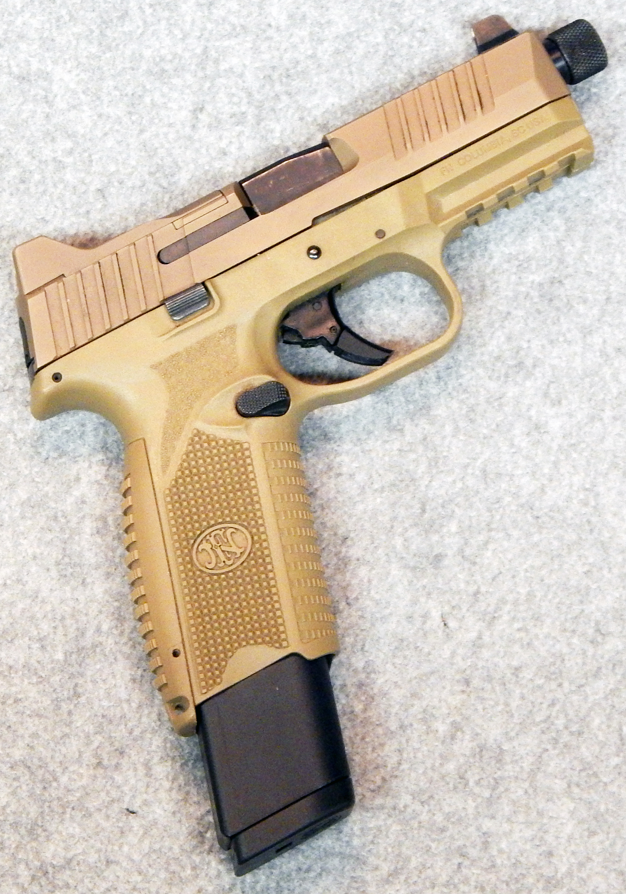Image of FN Herstal ~ 509 Tactical ~ 9 mm Luger.