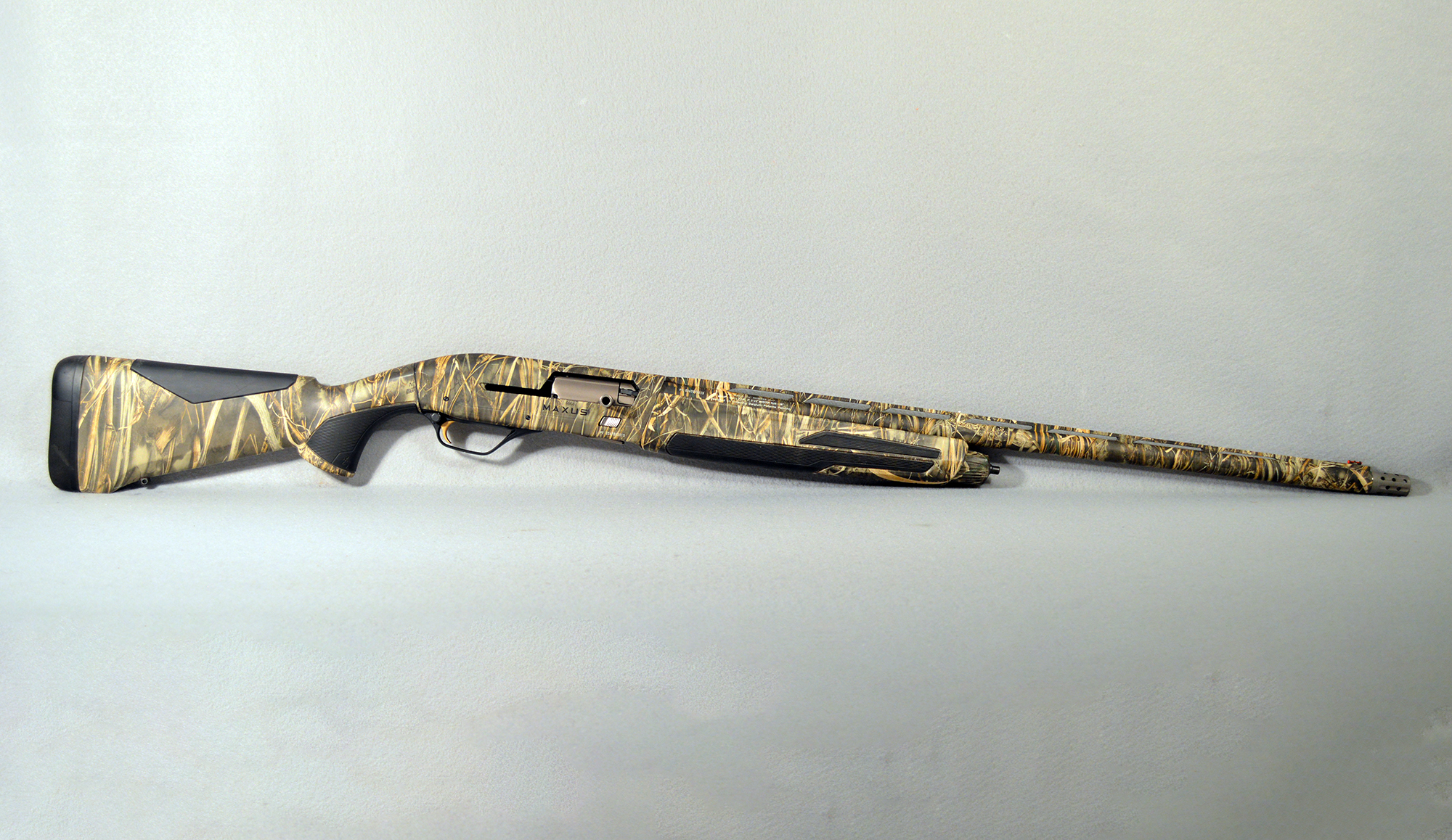 Image of Browning ~ Maxus II ~ 12 Ga