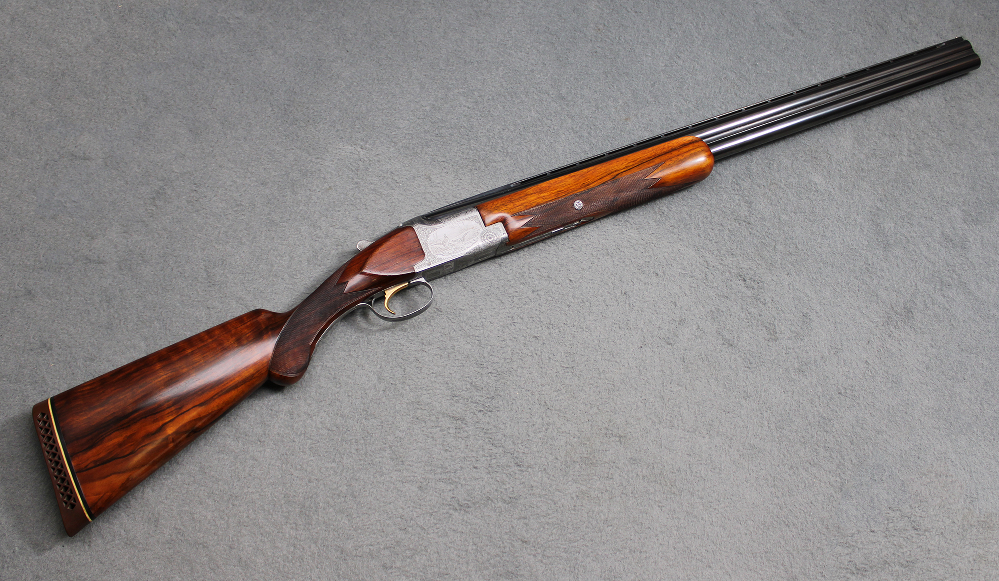 Image of "Browning ~ Grade III ""Fighting Cocks"" Superposed ~ 12-Gauge"