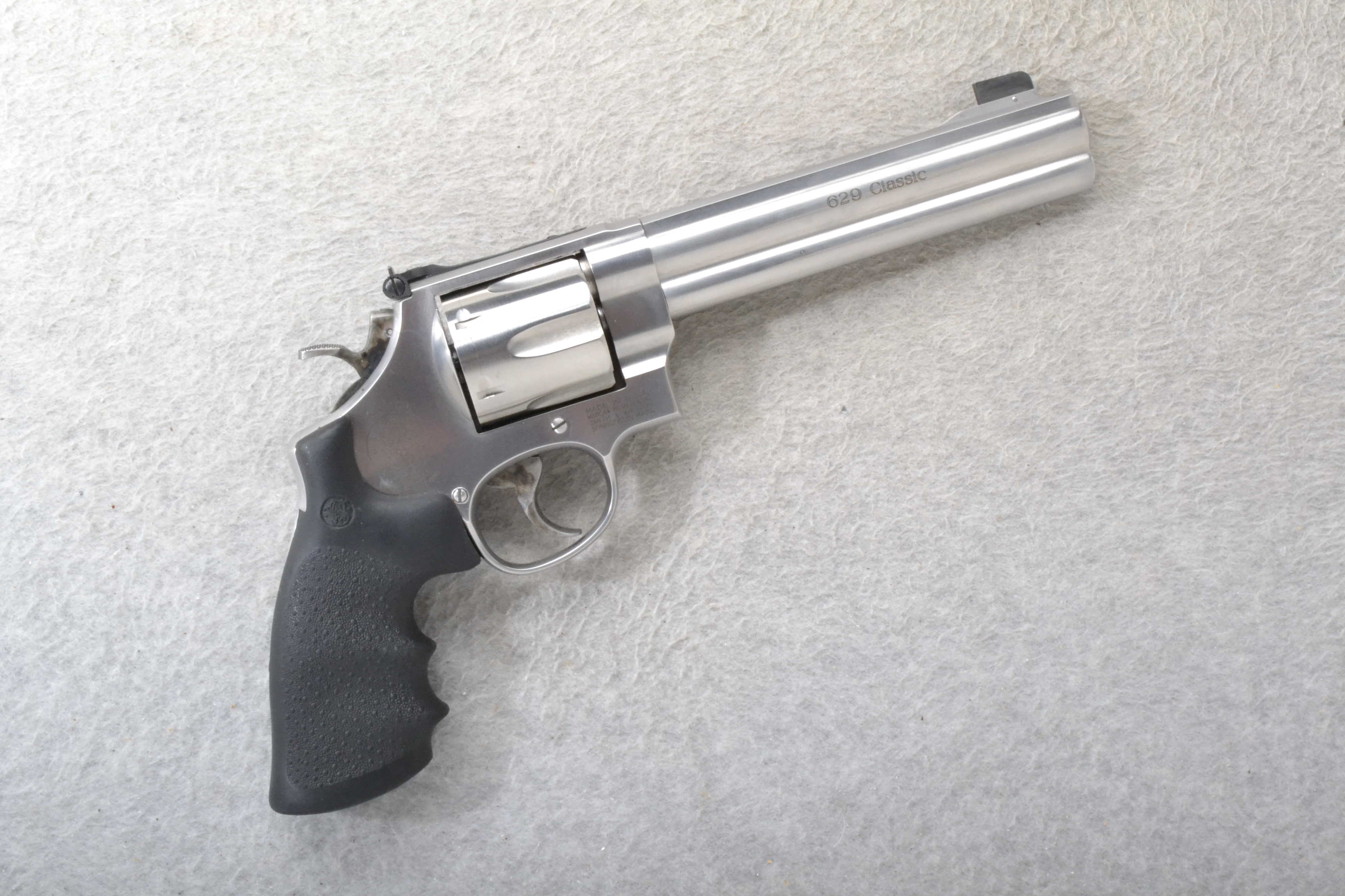 Image of Smith & Wesson ~ 629-4 ~ .44 Magnum