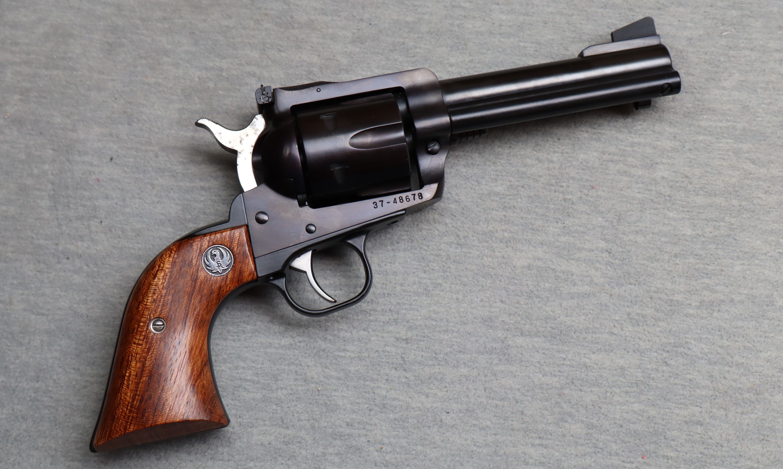 Image of Ruger ~ New Model Blackhawk ~ .357 Mag