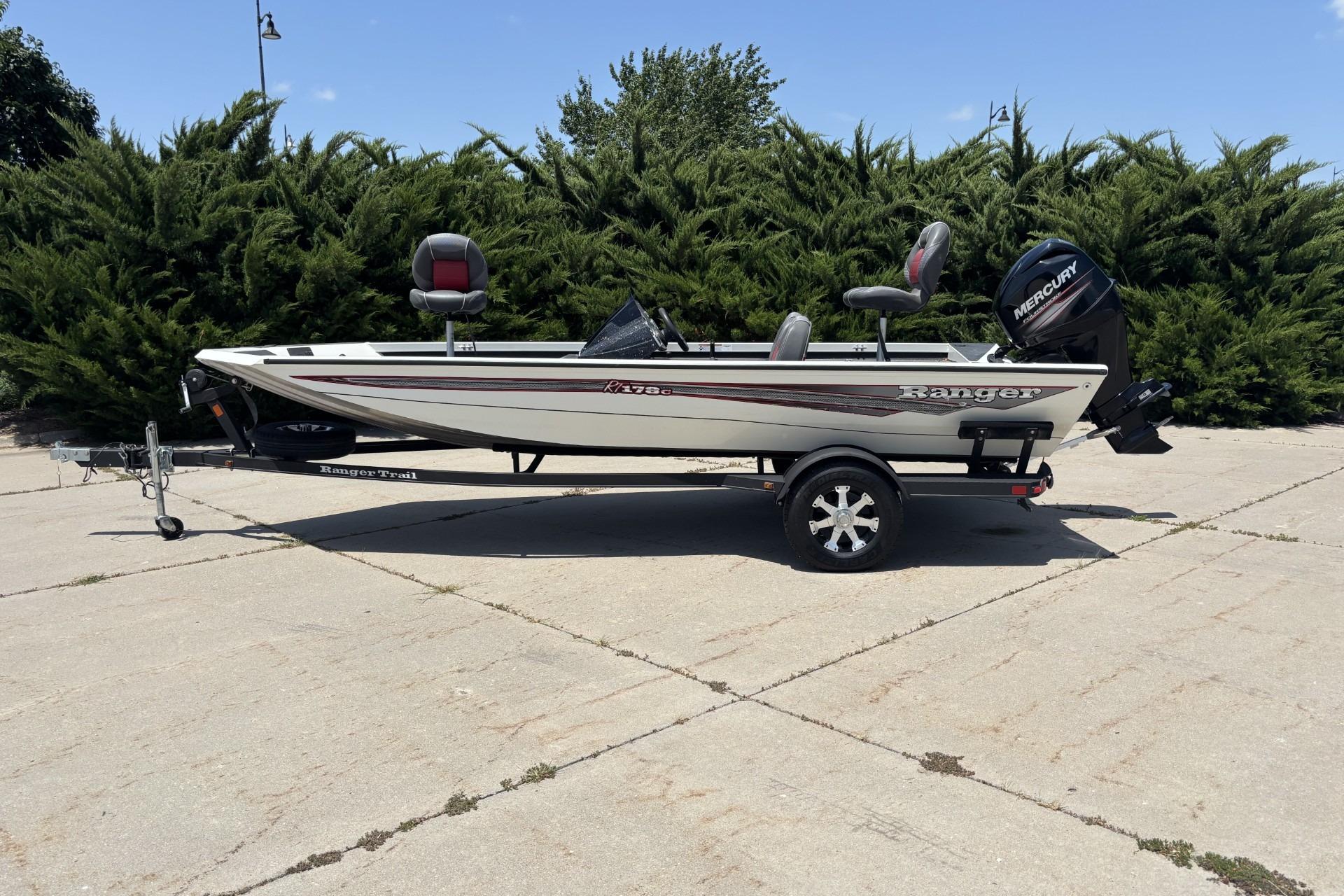 Image of Pre-Owned 2017 Ranger RT178C