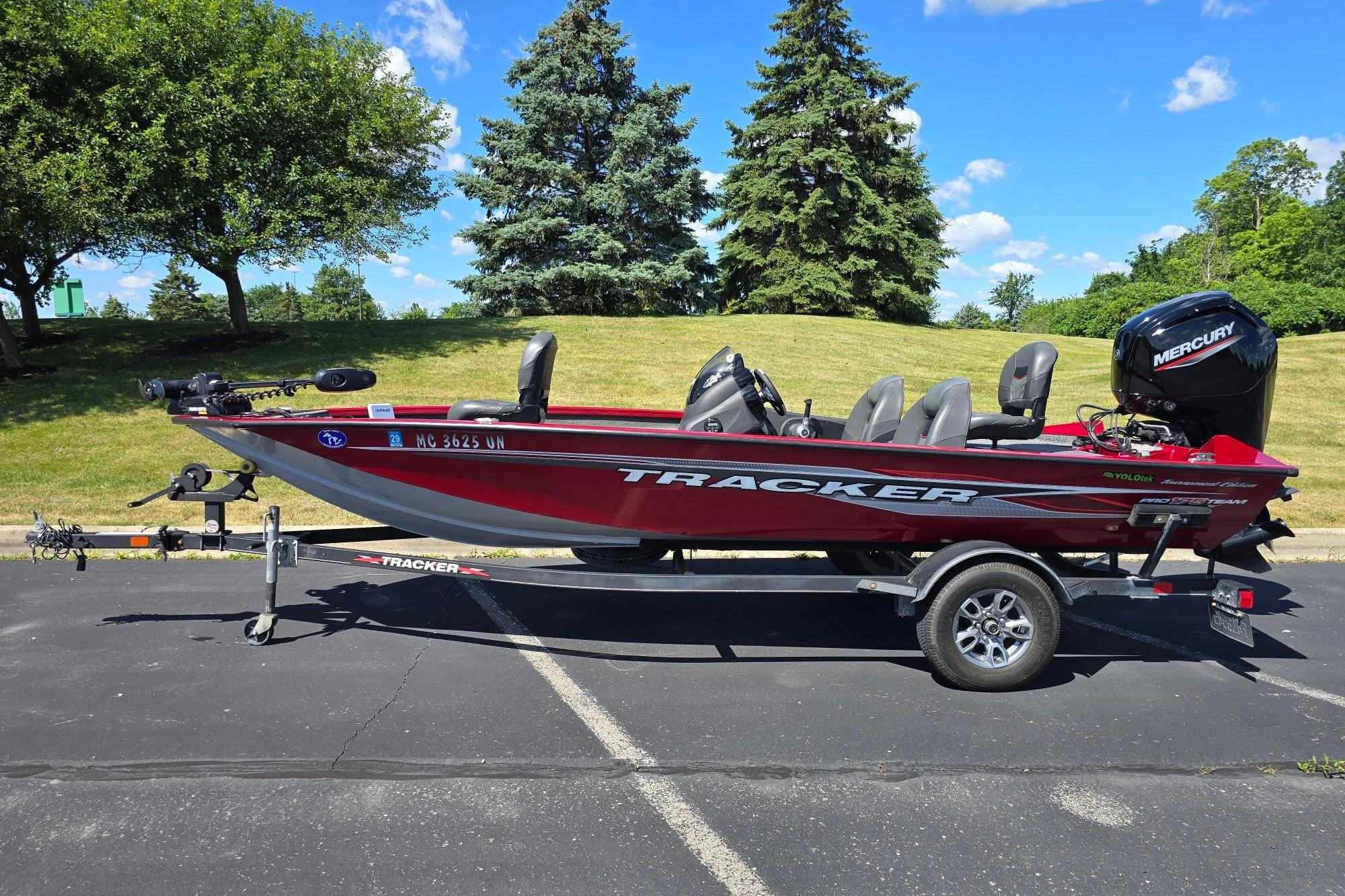 Image of Pre-Owned 2021 Tracker Pro Team 175 TXW