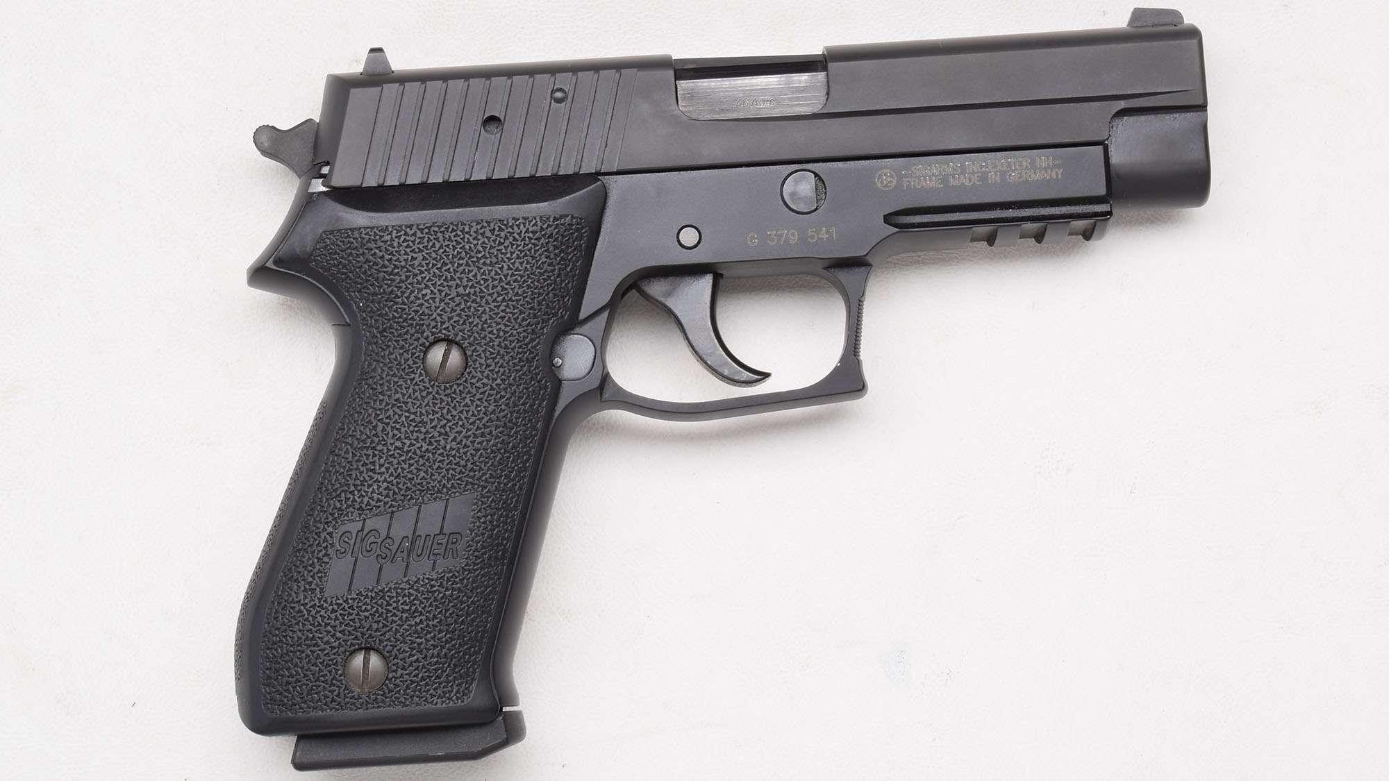 Image of SIG Sauer ~ P220 ~ .45 Auto