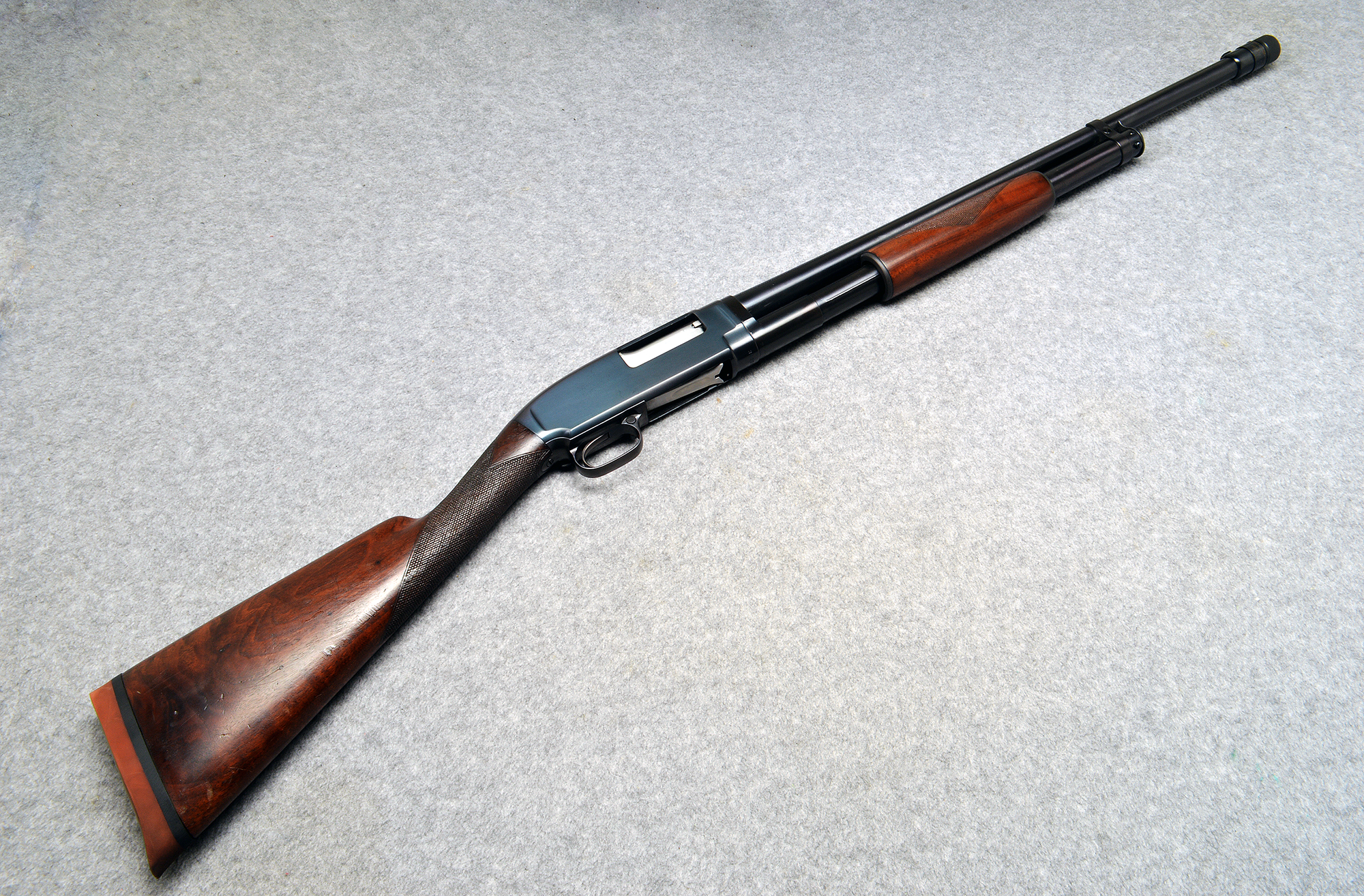 Winchester ~ Model 12 ~ 12 Gauge - Winchester