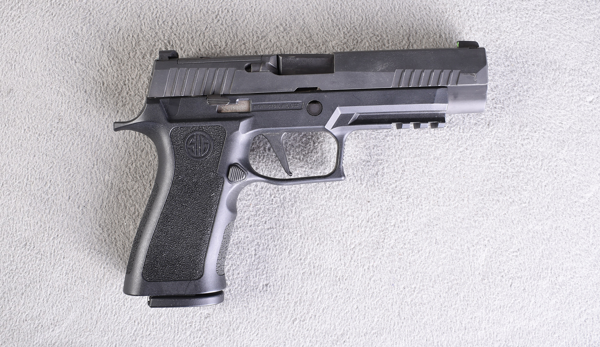 SIG Sauer ~ P320 ~ 9mm - Sig Sauer