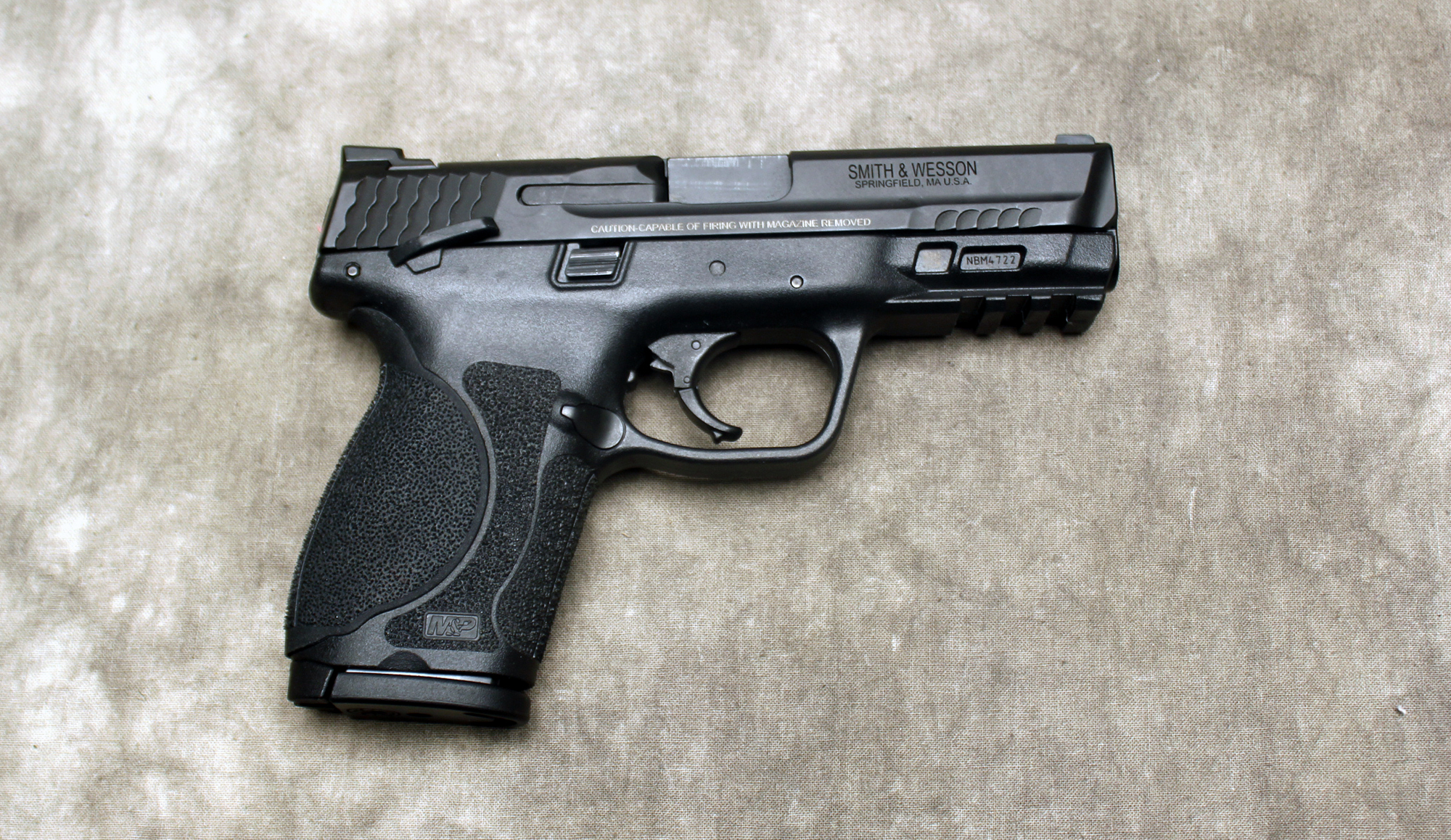 Smith &Wesson ~ M&ampP40 M2.0 ~ .40 S&ampW - Smith & Wesson