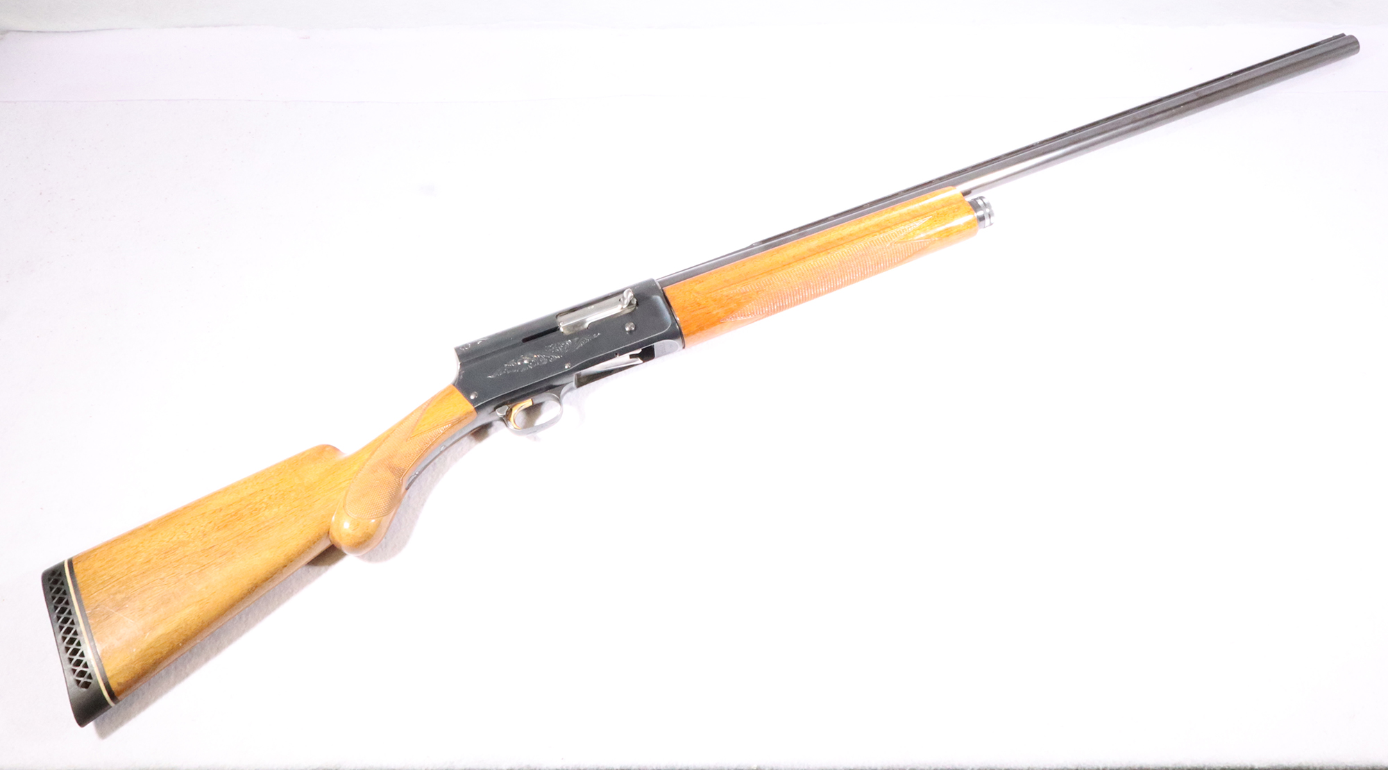 Browning ~ Light Twelve ~ 12 Gauge - Browning