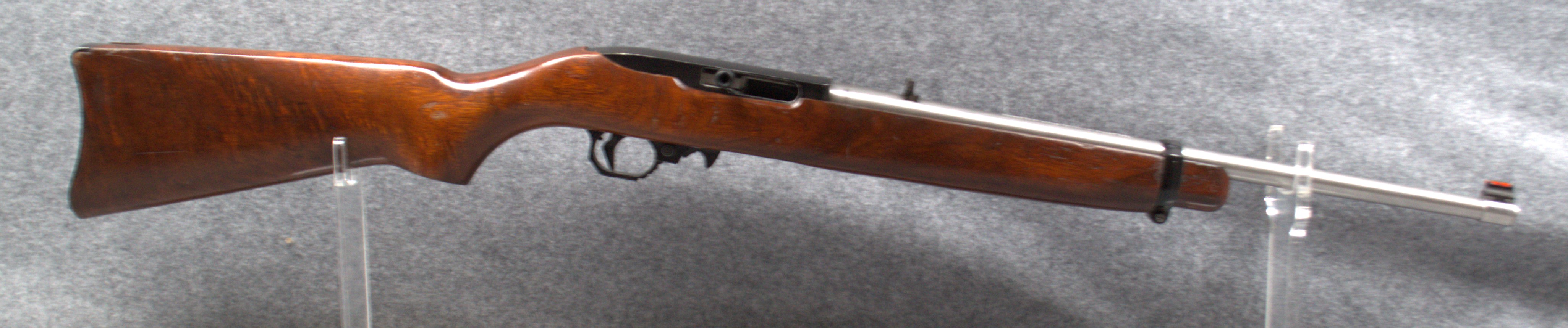 RUGER~10/22~.22 LONG RIFLE - Ruger